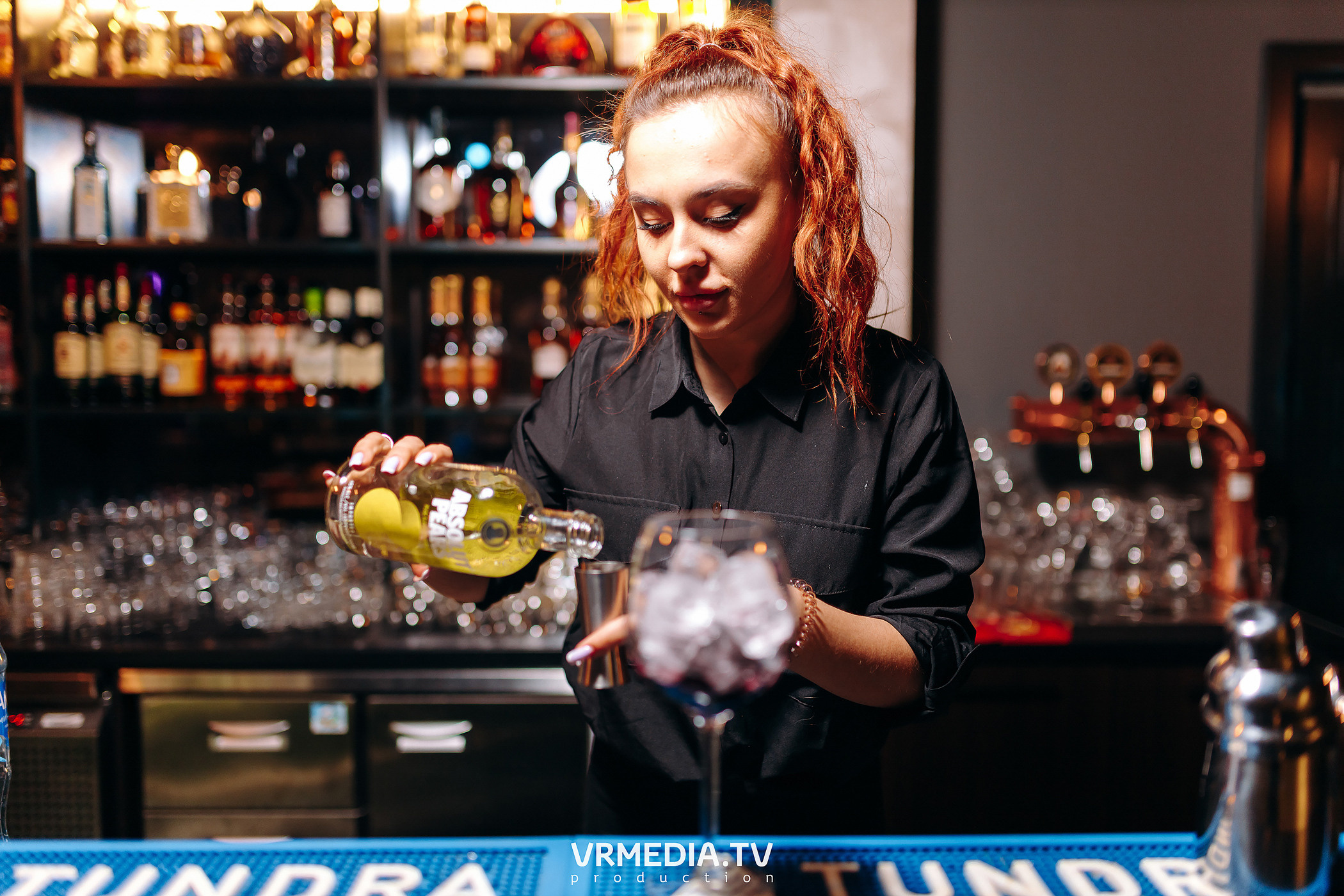 Выходные в караоке-баре «Volna»