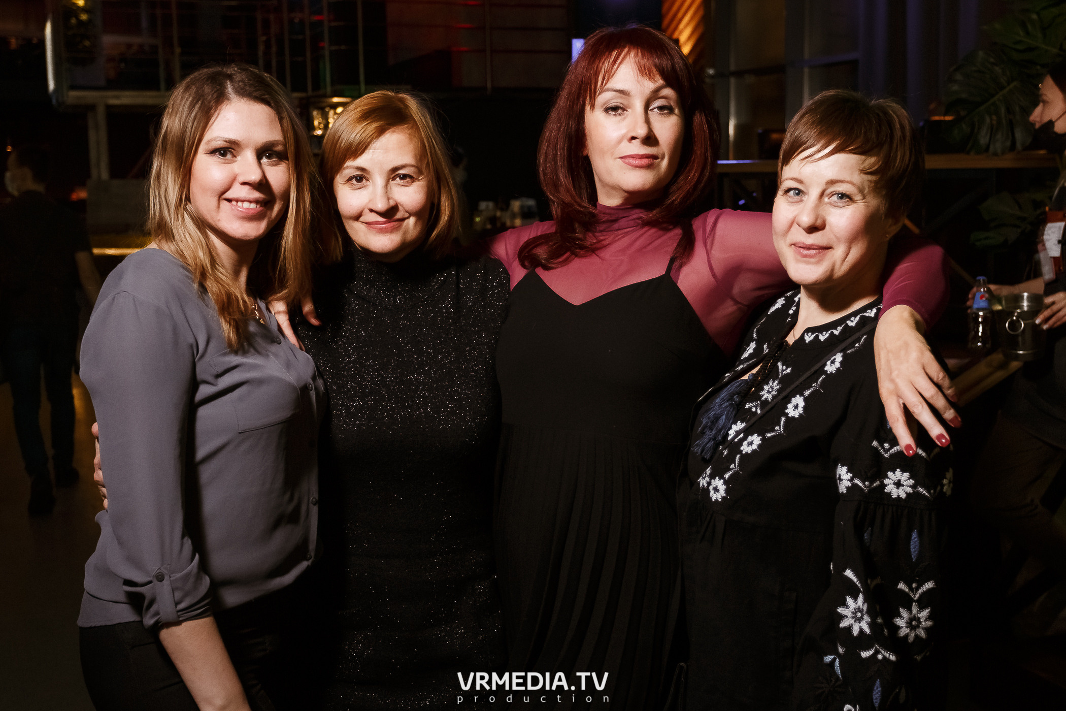 Выходные в баре «DOSKI»