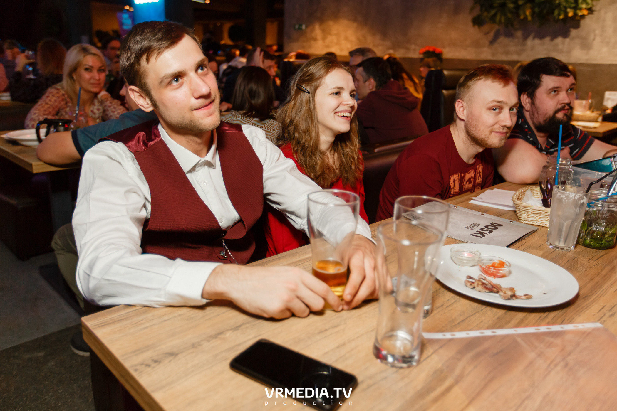 WOW QUIZ в баре «DOSKI»