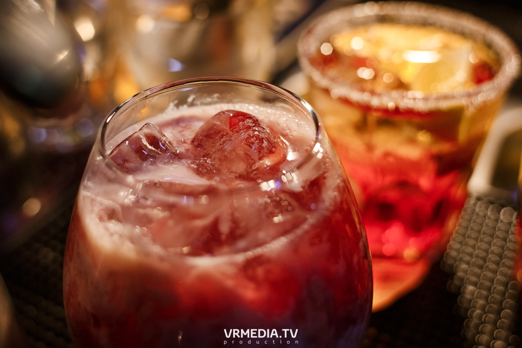 Выходные в баре «DOSKI»