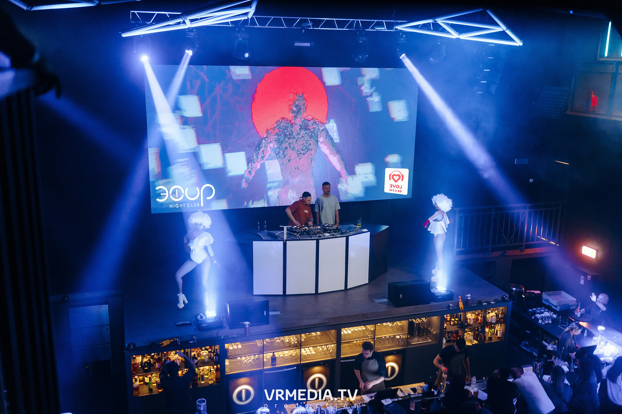 LOVE PARADE в ночном клубе «ЭФИР»