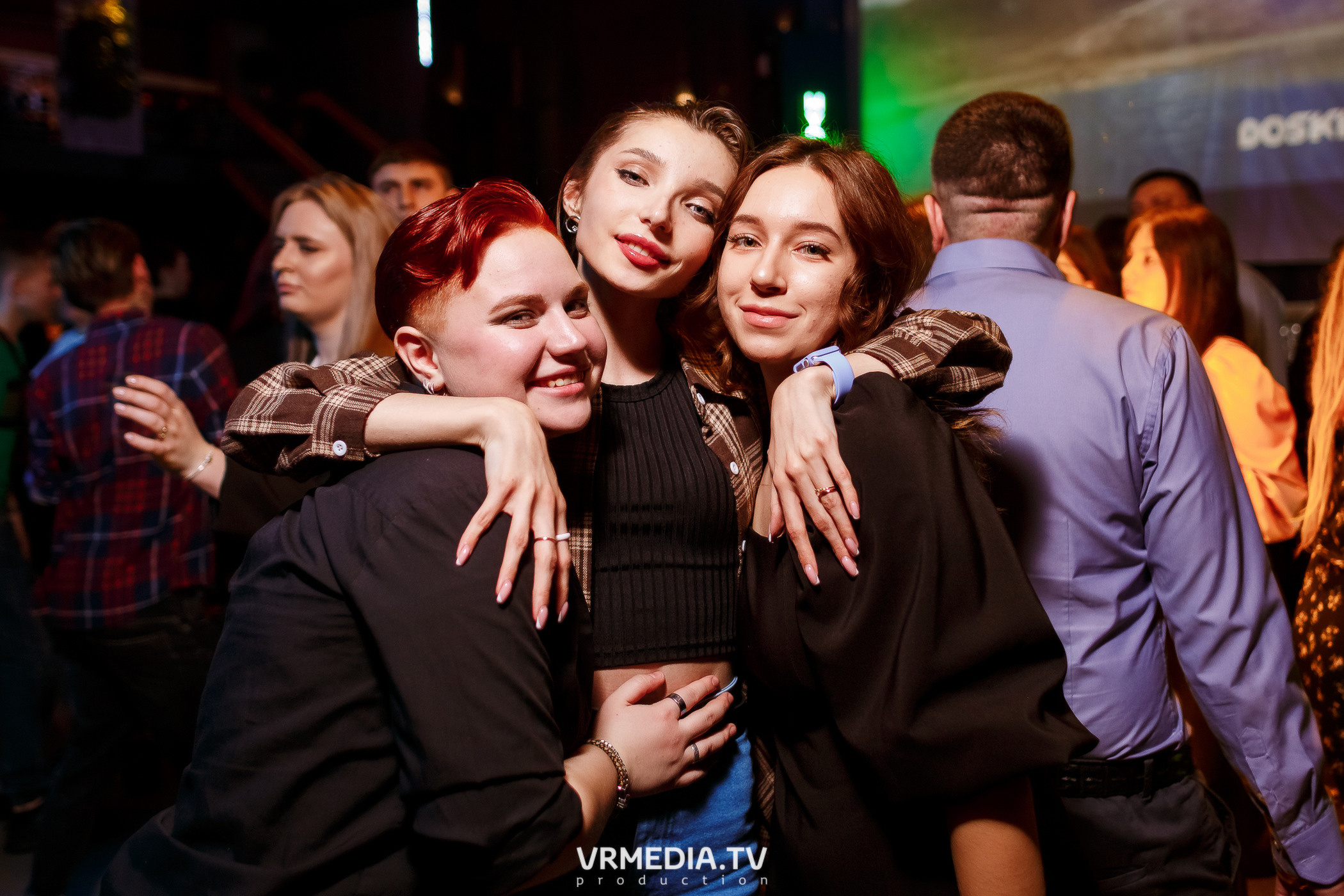 Выходные в баре «DOSKI»