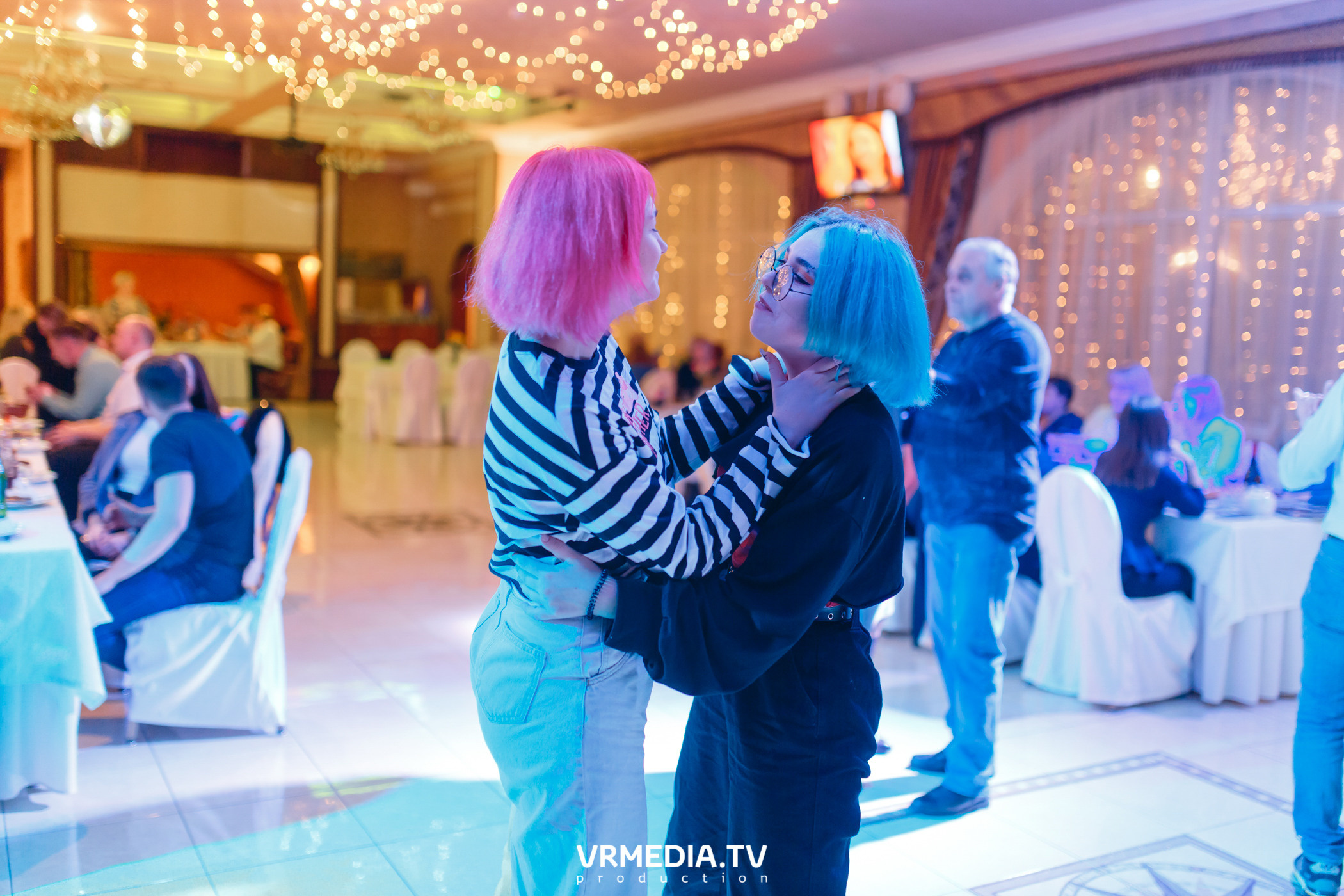 Международный женский день в ресторане «Лазурный Берег»