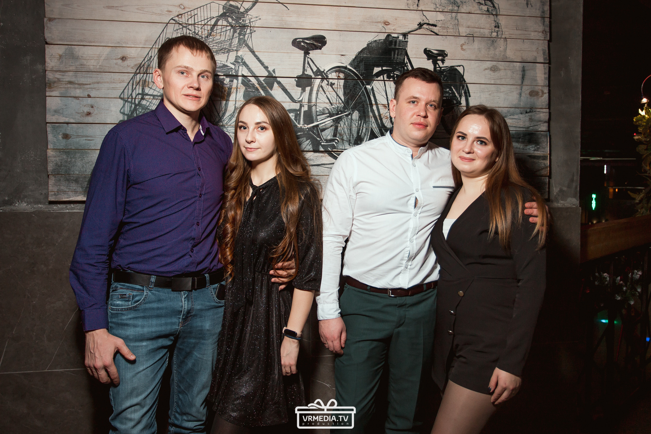 Новогодняя ночь в баре «DOSKI»