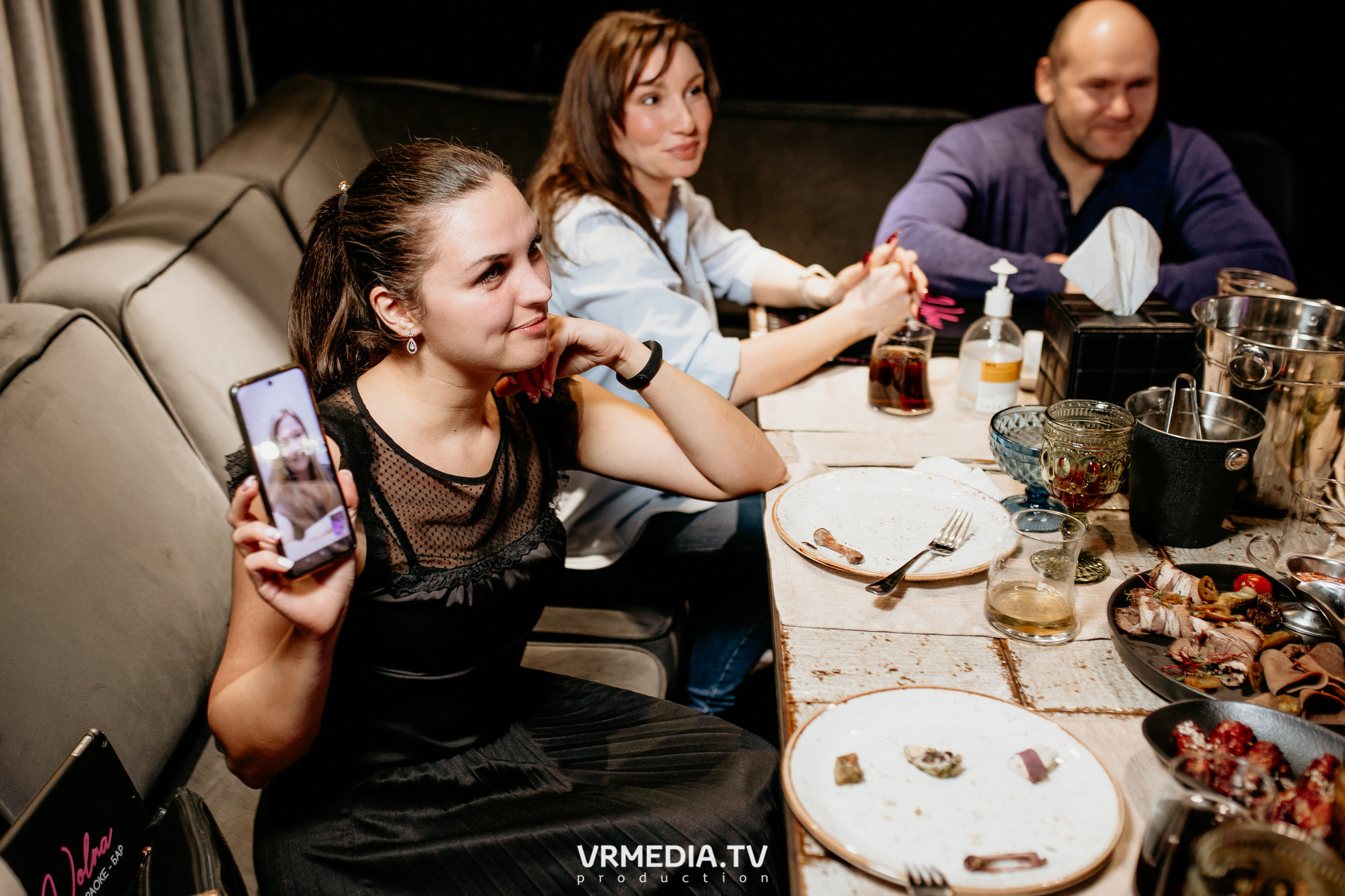 I`m a man в караоке-баре «Volna»