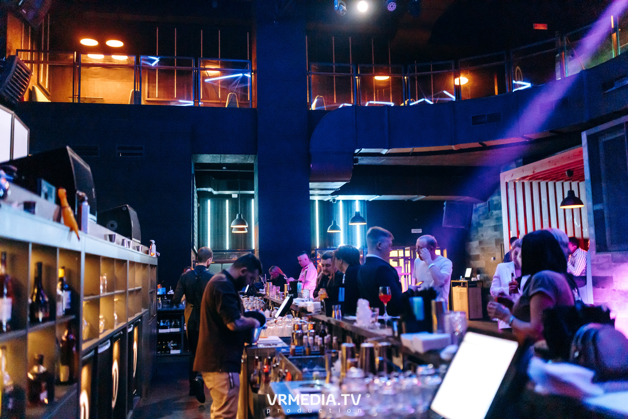 Выходные в ночном клубе «ЭФИР»