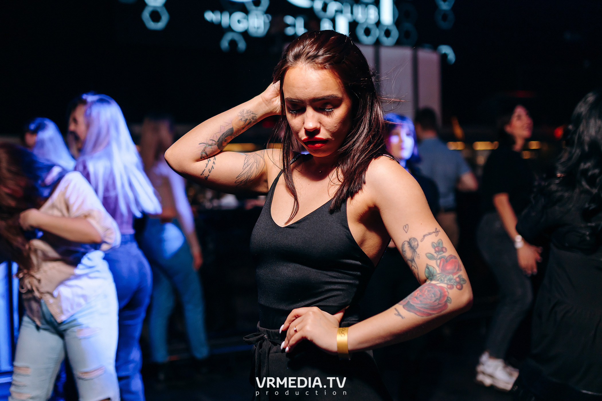 Live Broadcast в ночном клубе «ЭФИР»