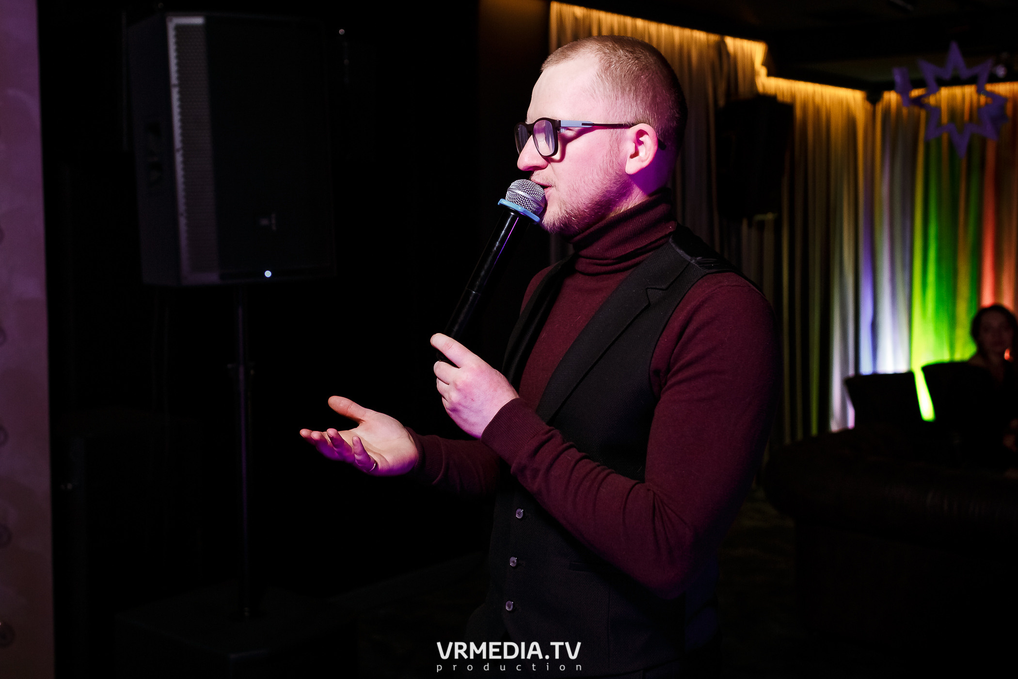 Spring Fever в караоке-баре «Volna»