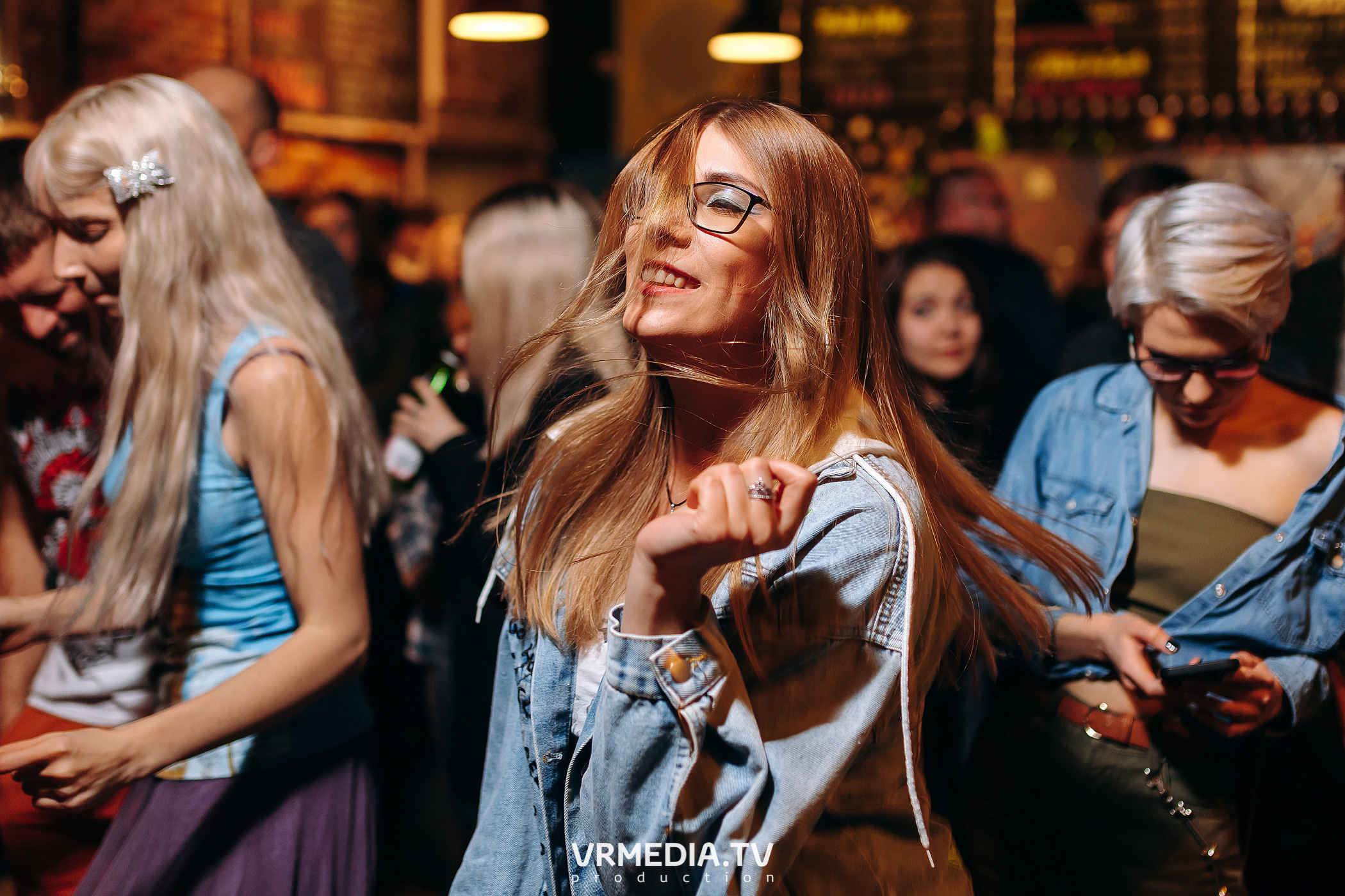 Happy birthday бар «Jawsspot»