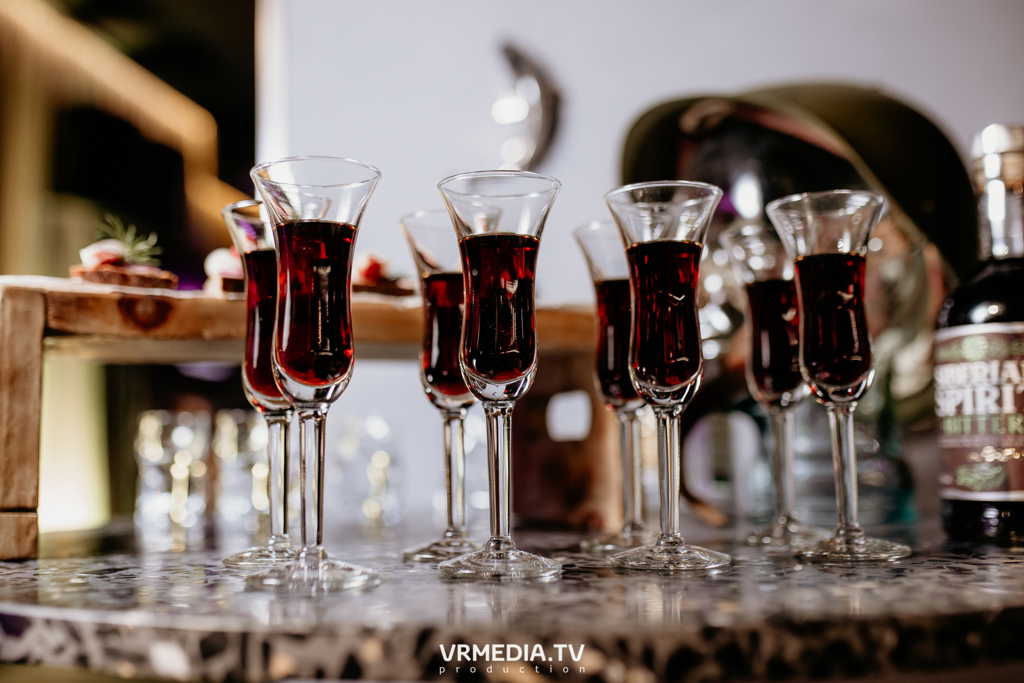 I`m a man в караоке-баре «Volna»