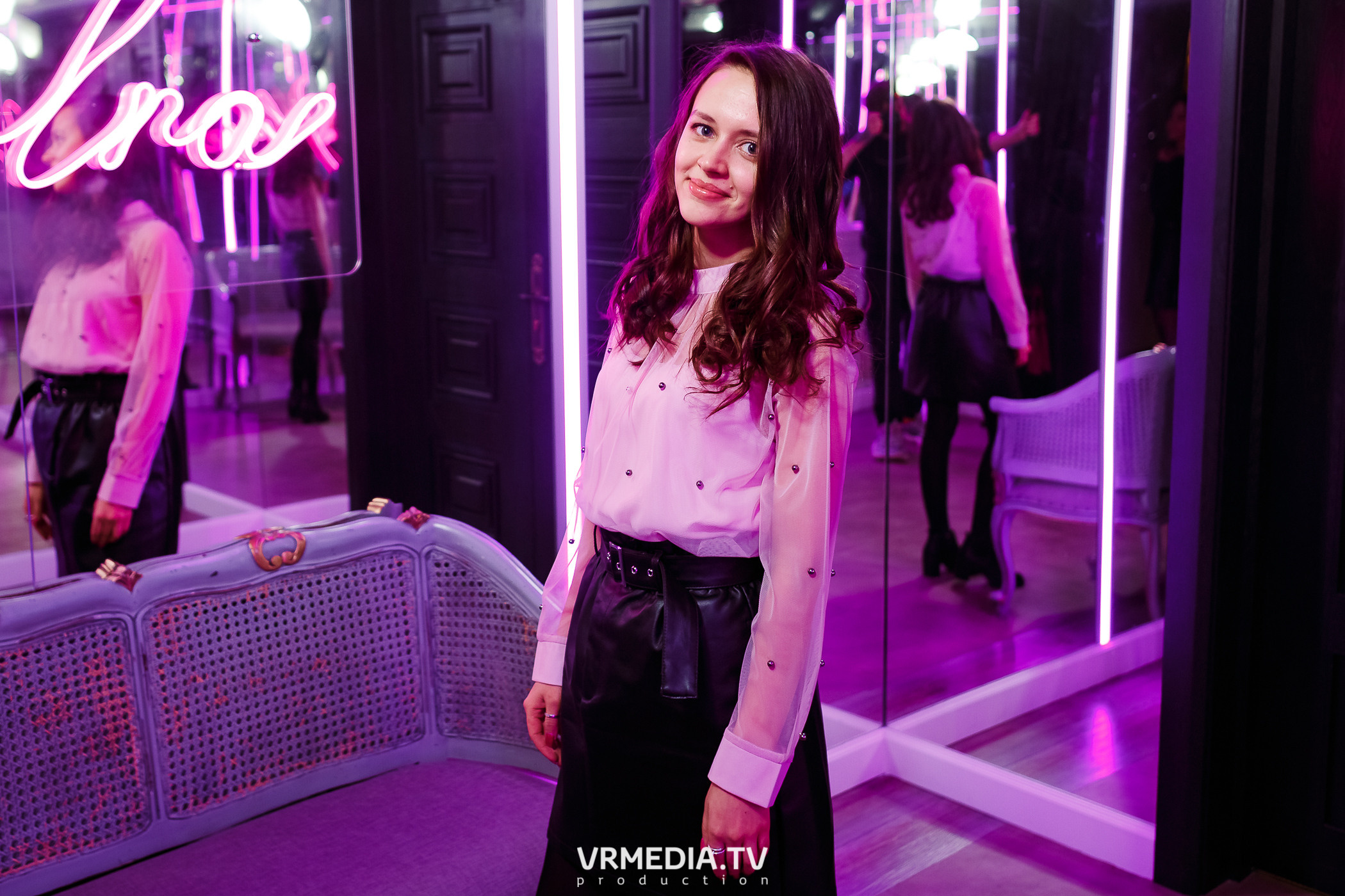 Spring Fever в караоке-баре «Volna»