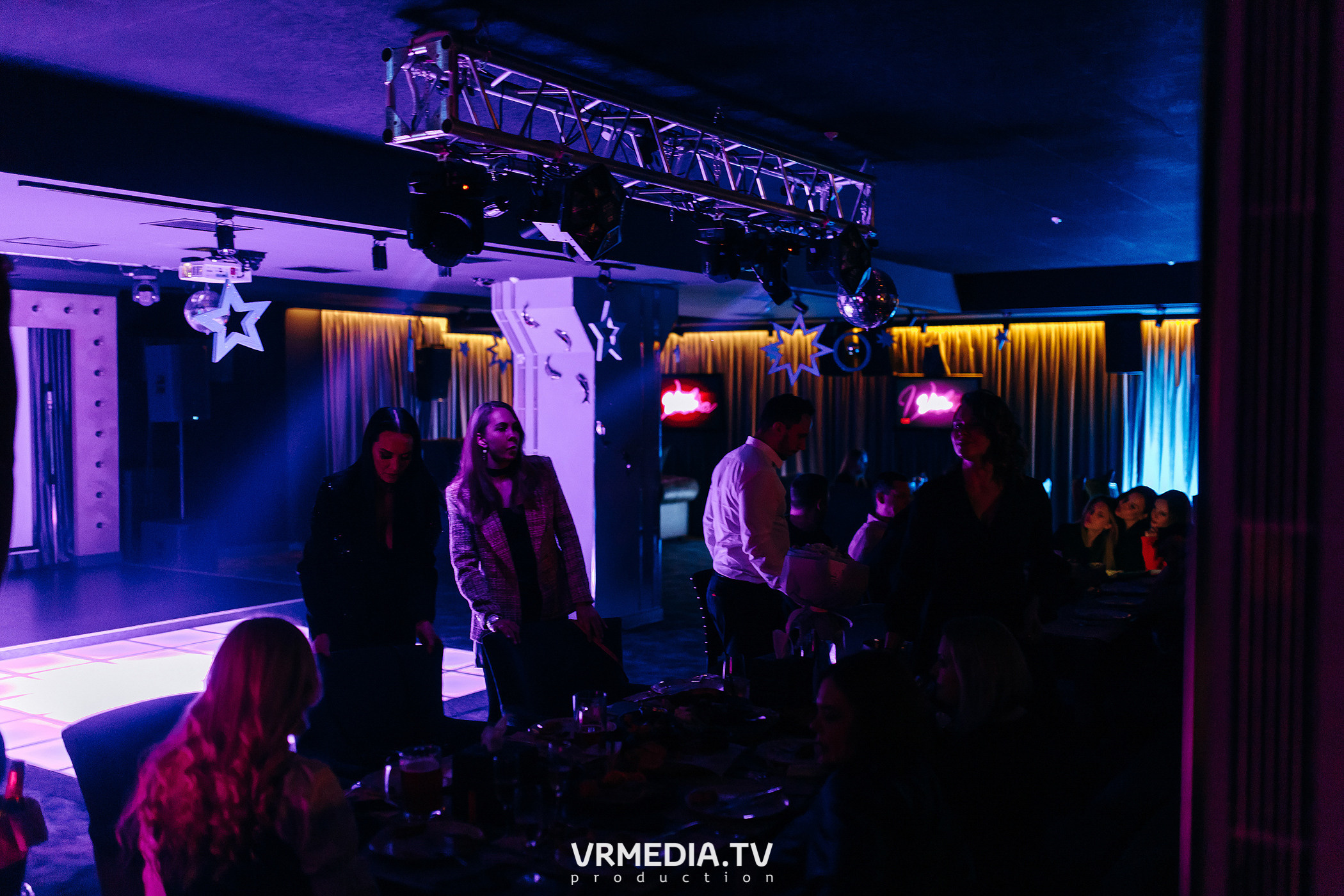 Старый новый год в караоке-баре «Volna»