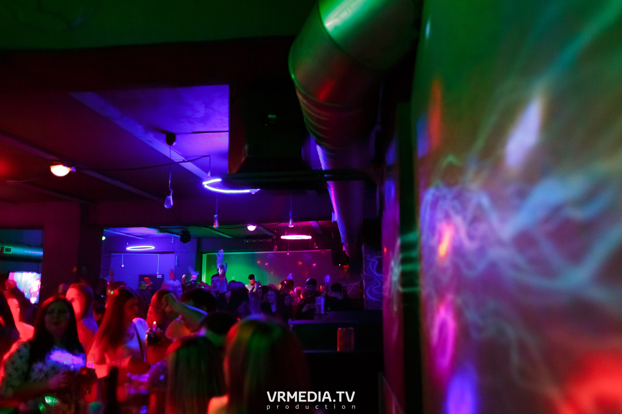 Международный женский день в баре «BORODA»