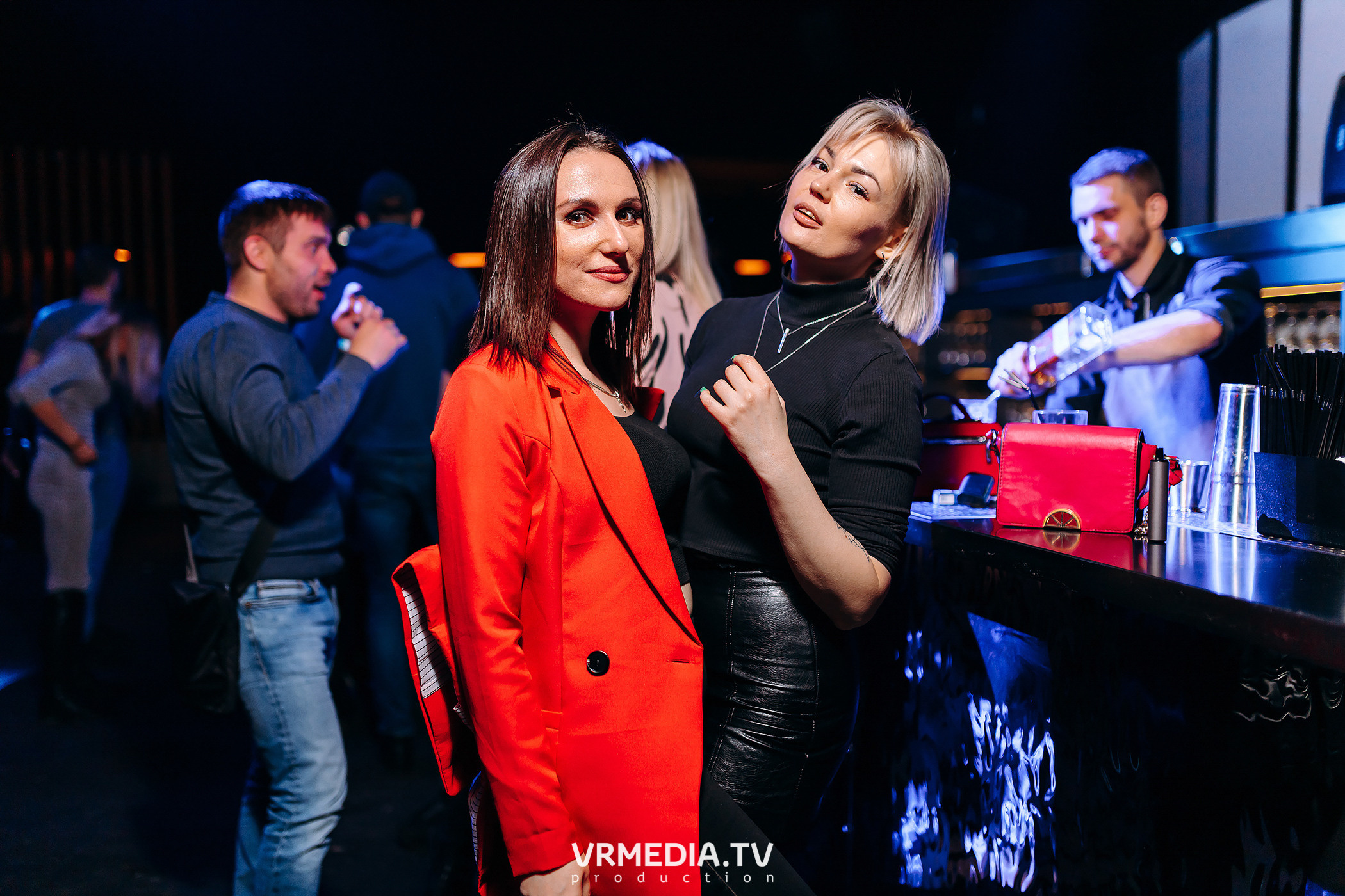 Live Broadcast в ночном клубе «ЭФИР»