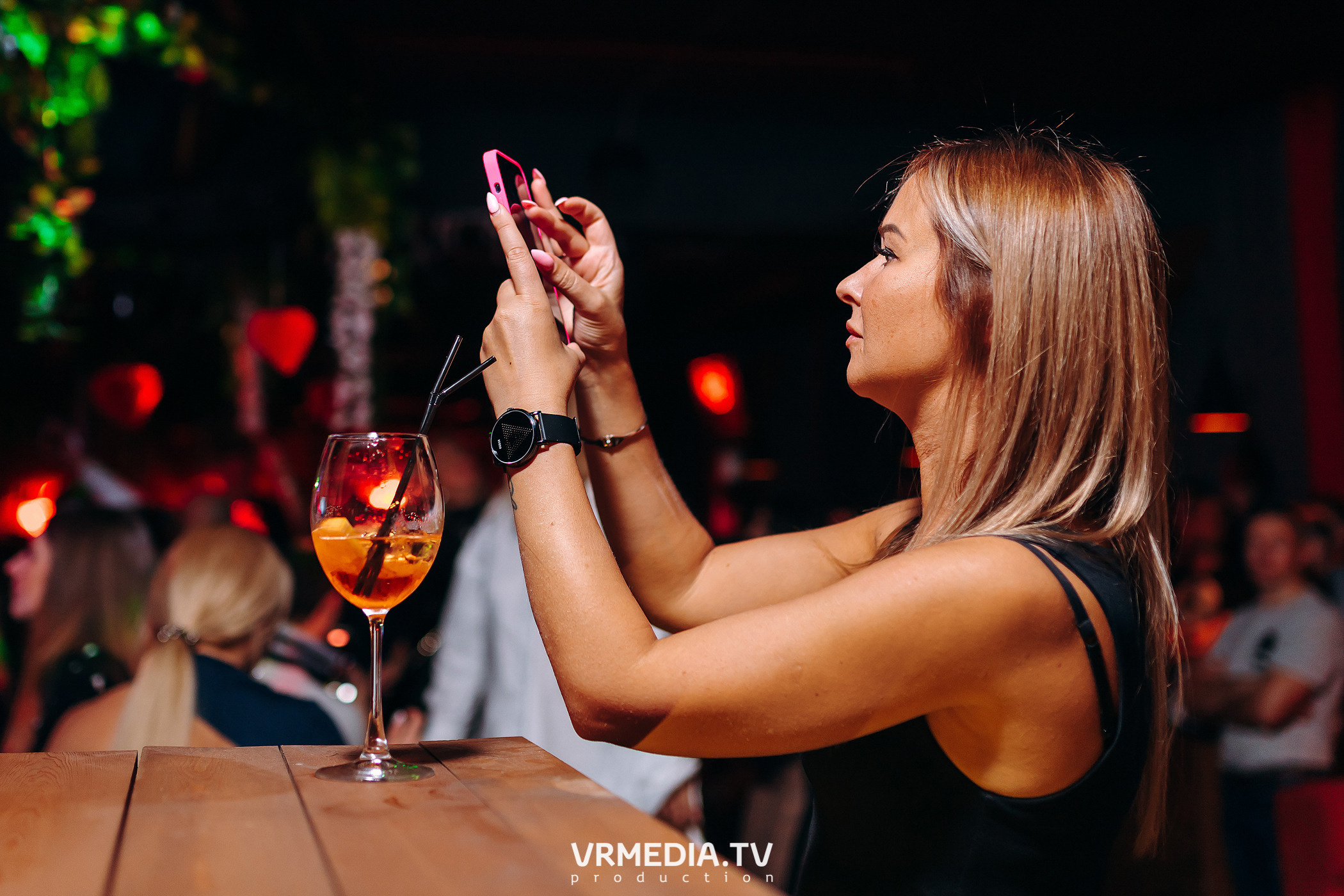 ЛИNДА в гриль-баре «Жара»