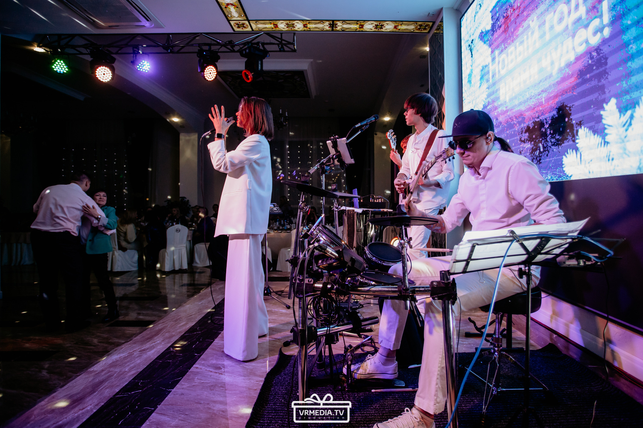 Новый год в ресторане «Love story»