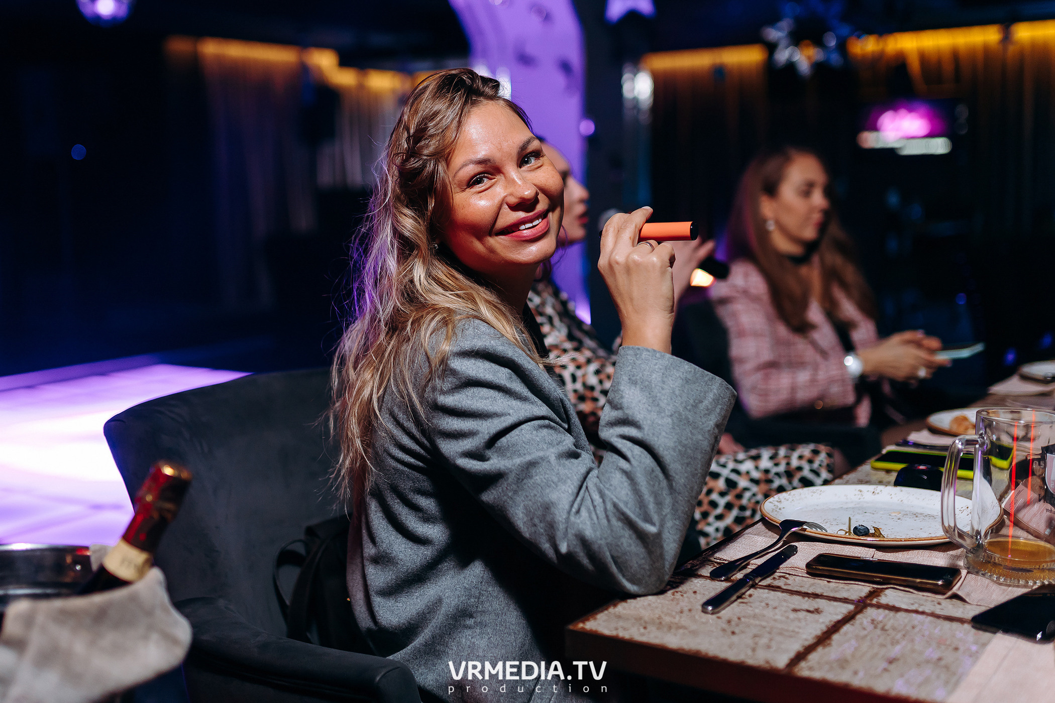 Старый новый год в караоке-баре «Volna»