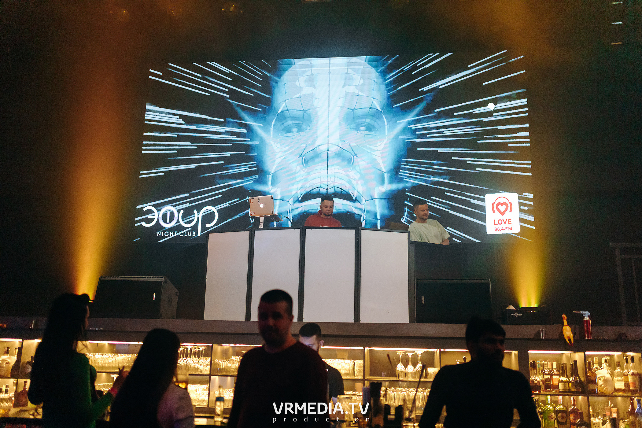 LOVE PARADE в ночном клубе «ЭФИР»