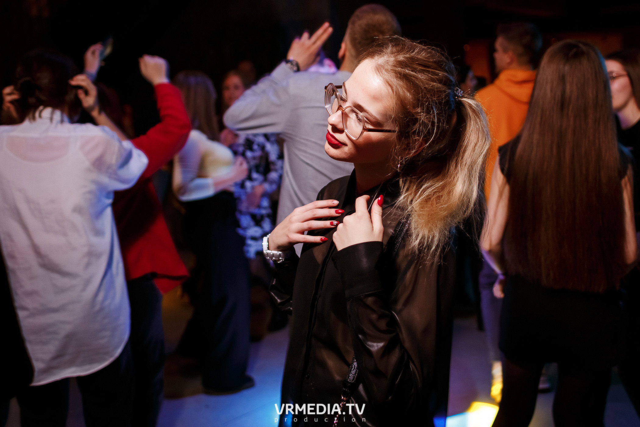 Выходные в баре «DOSKI»