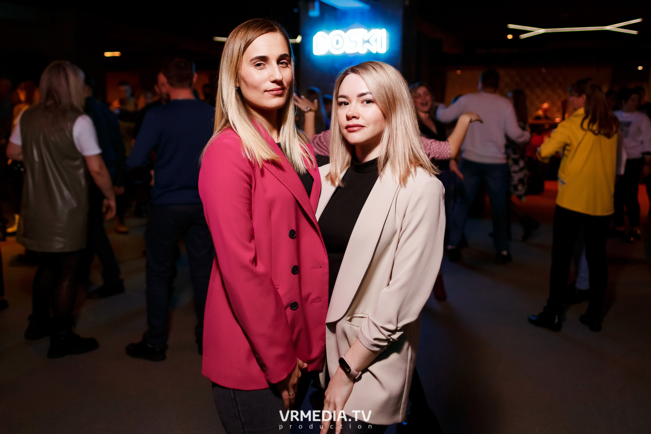 Выходные в баре «DOSKI»