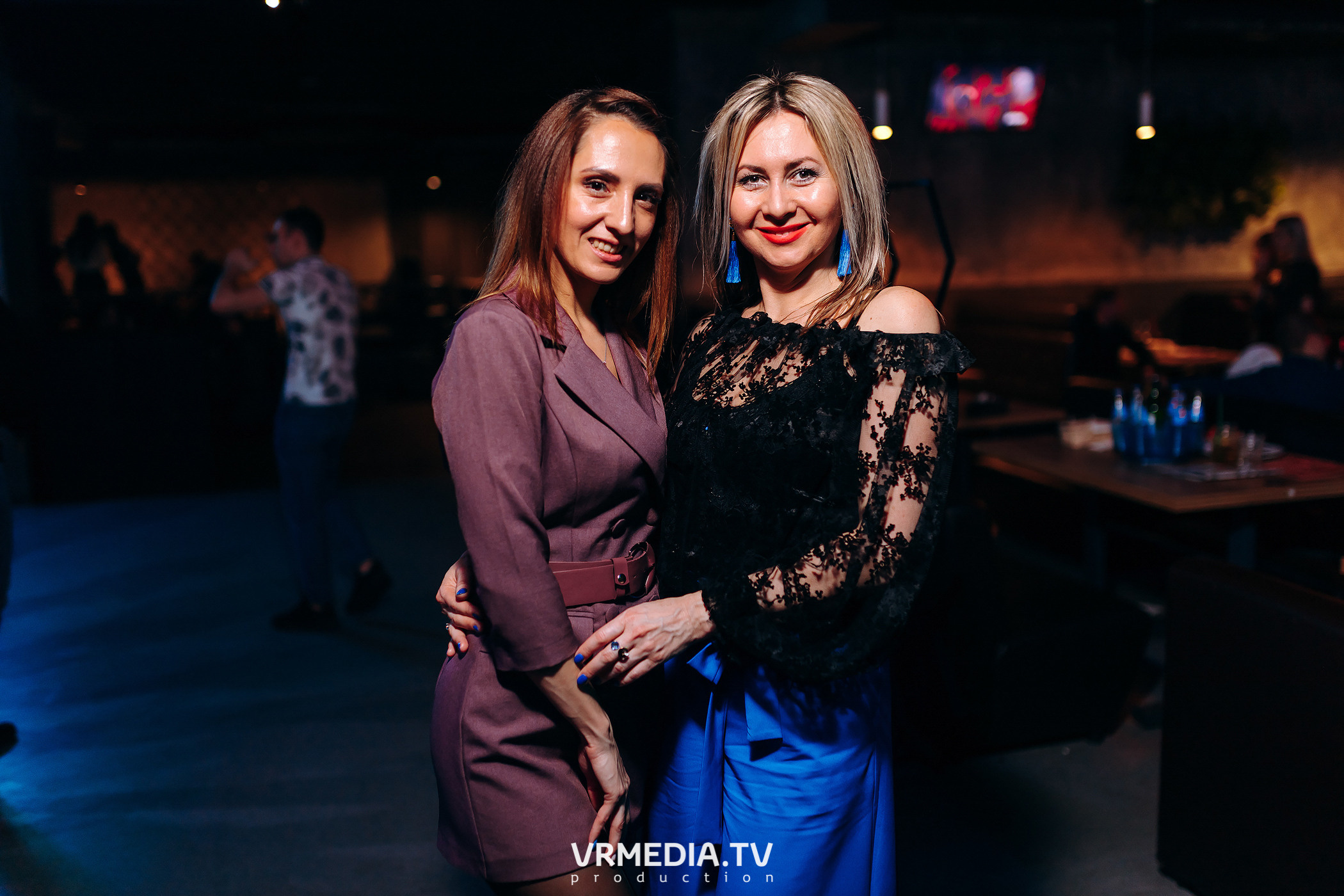 Выходные в баре «DOSKI»