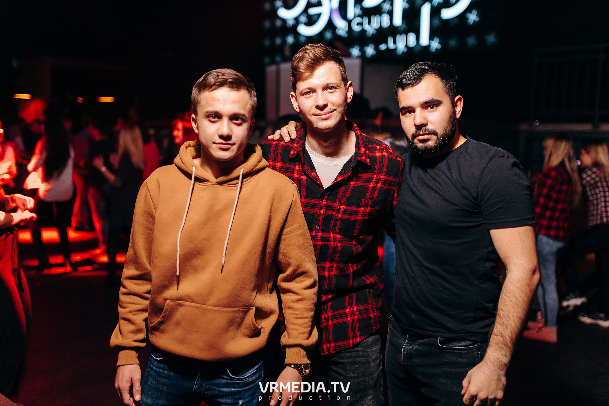 Live Broadcast в ночном клубе «ЭФИР»