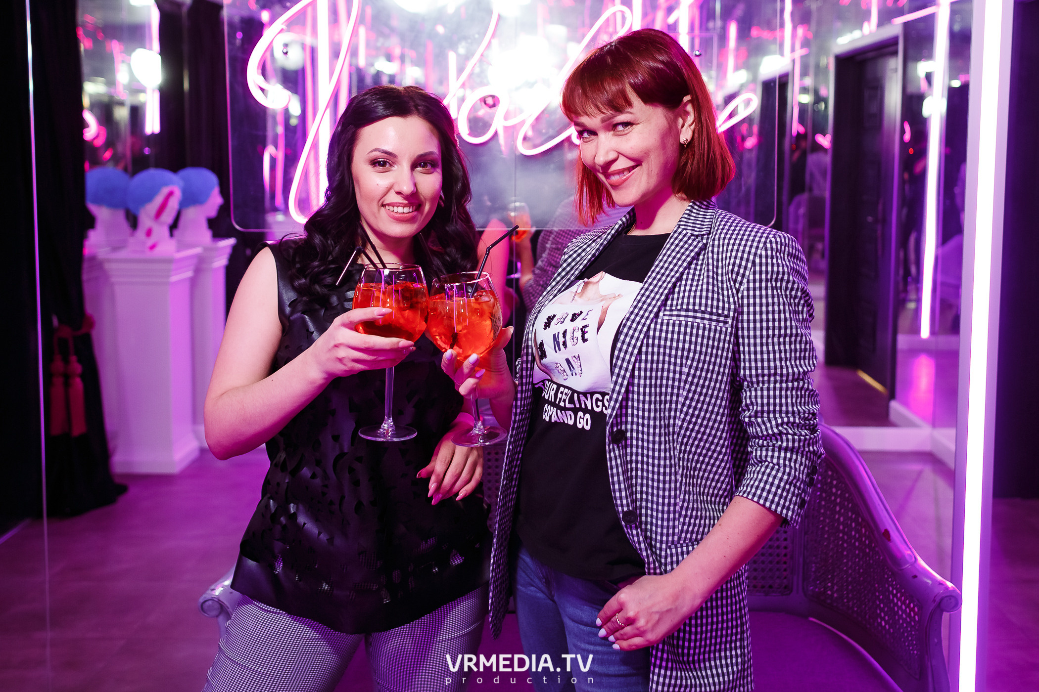 Spring Fever в караоке-баре «Volna»