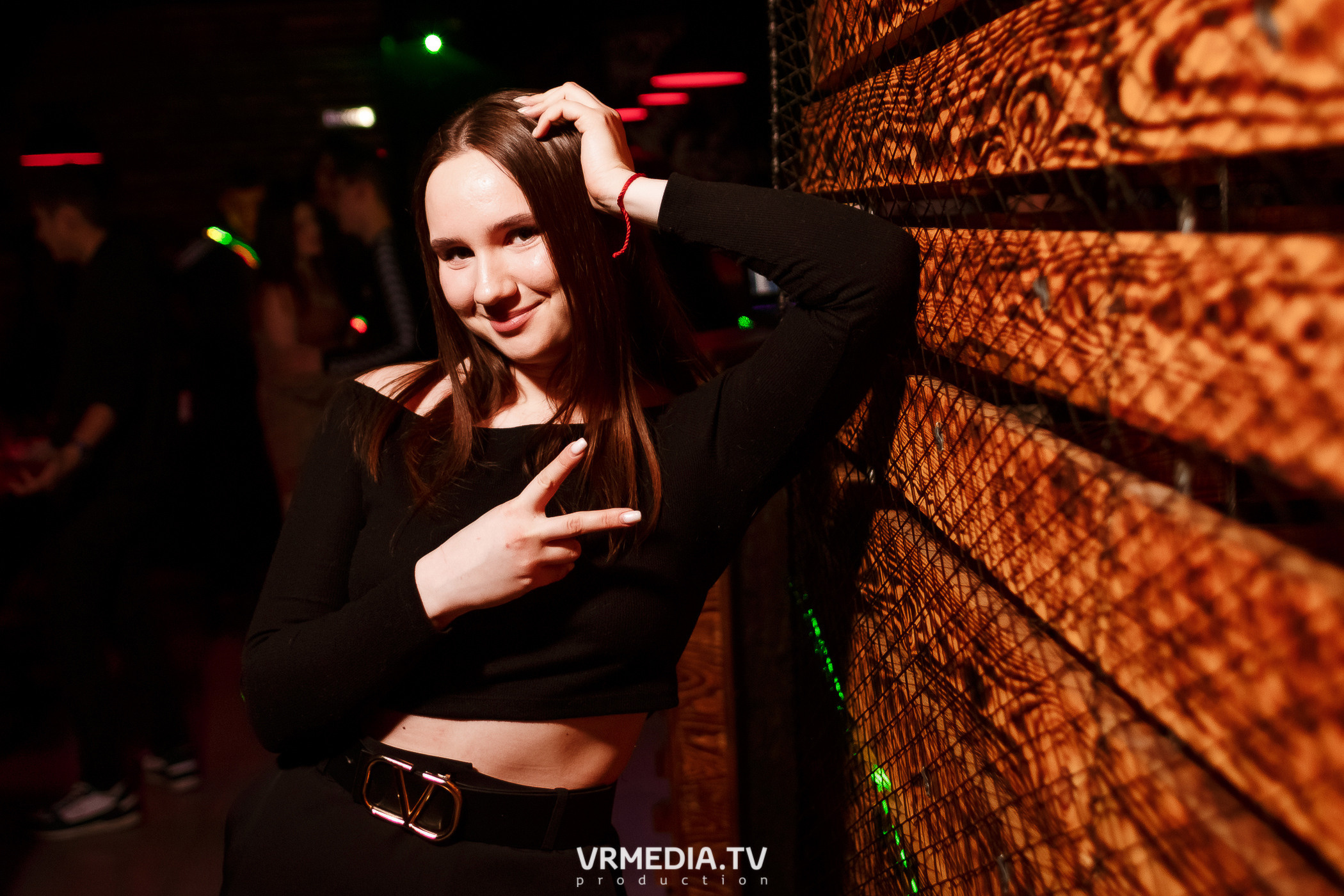 Выходные в баре «Глотай»