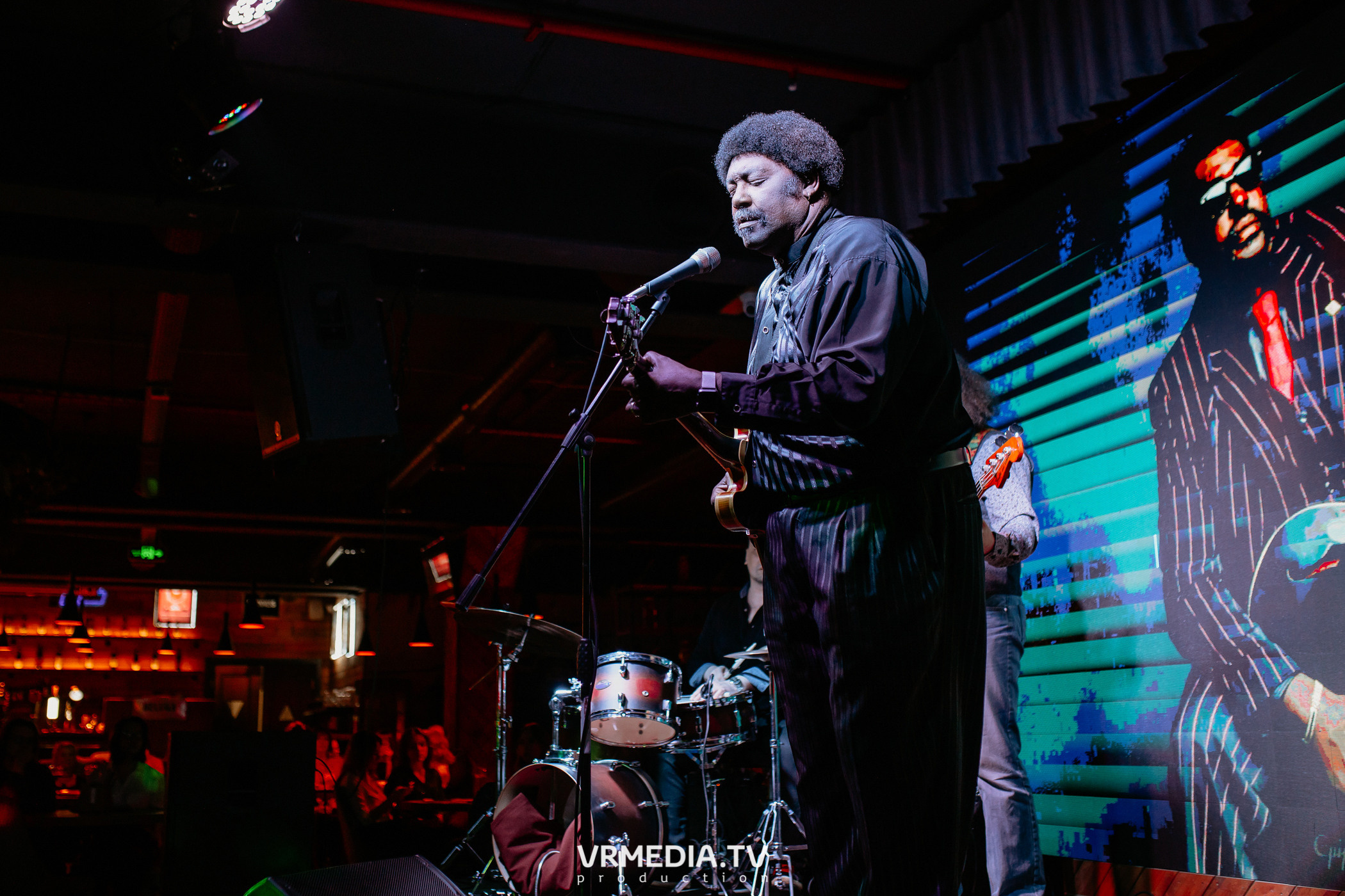 Джазовая Среда: Вечер блюза с J.C. Smith (США)