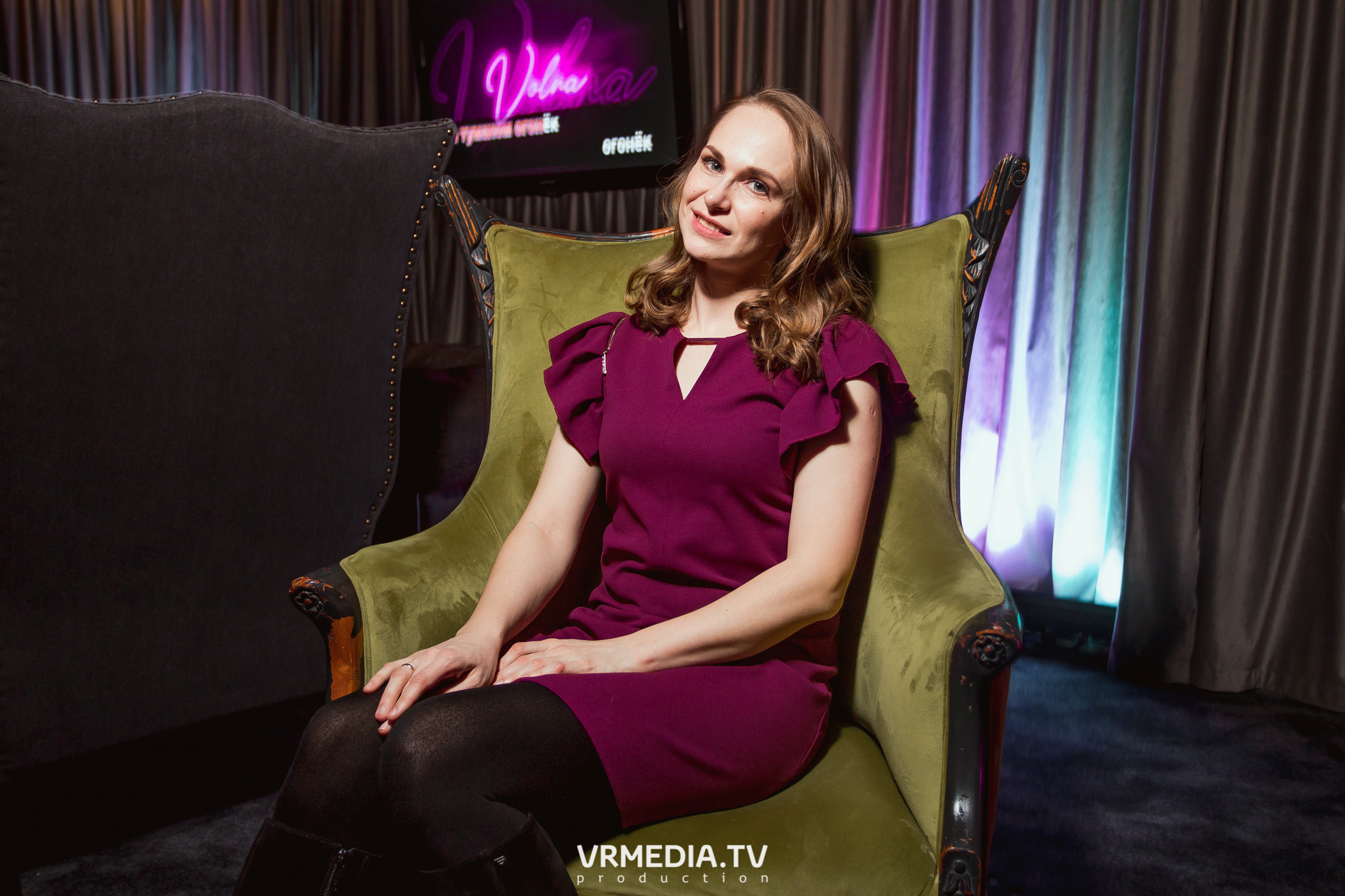 Международный женский день в караоке-баре «Volna»