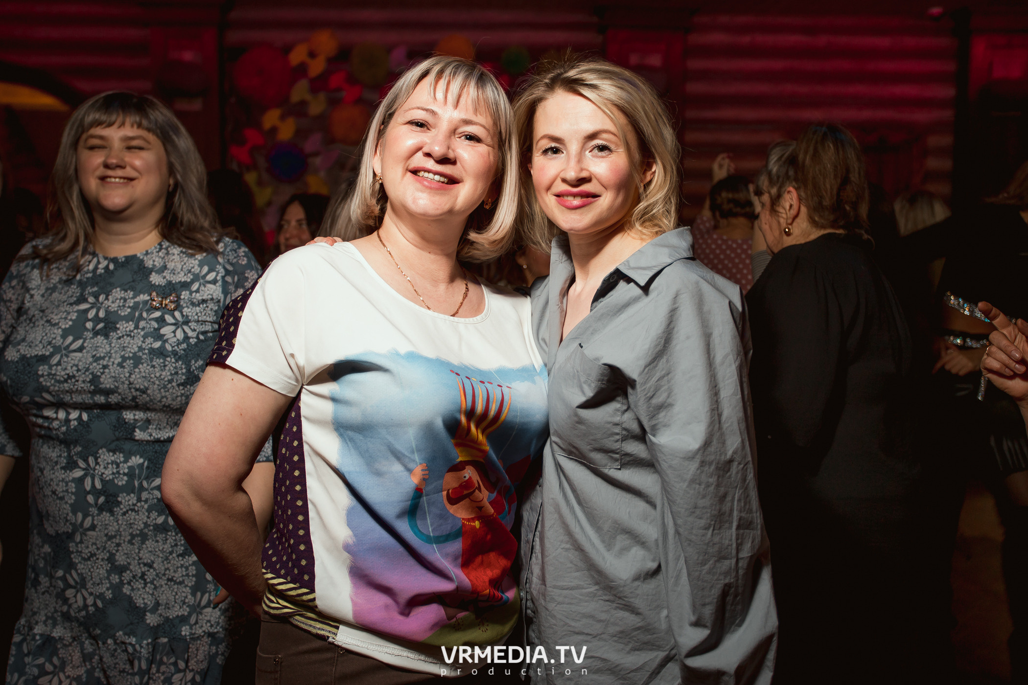 Международный женский день у «Петровича»