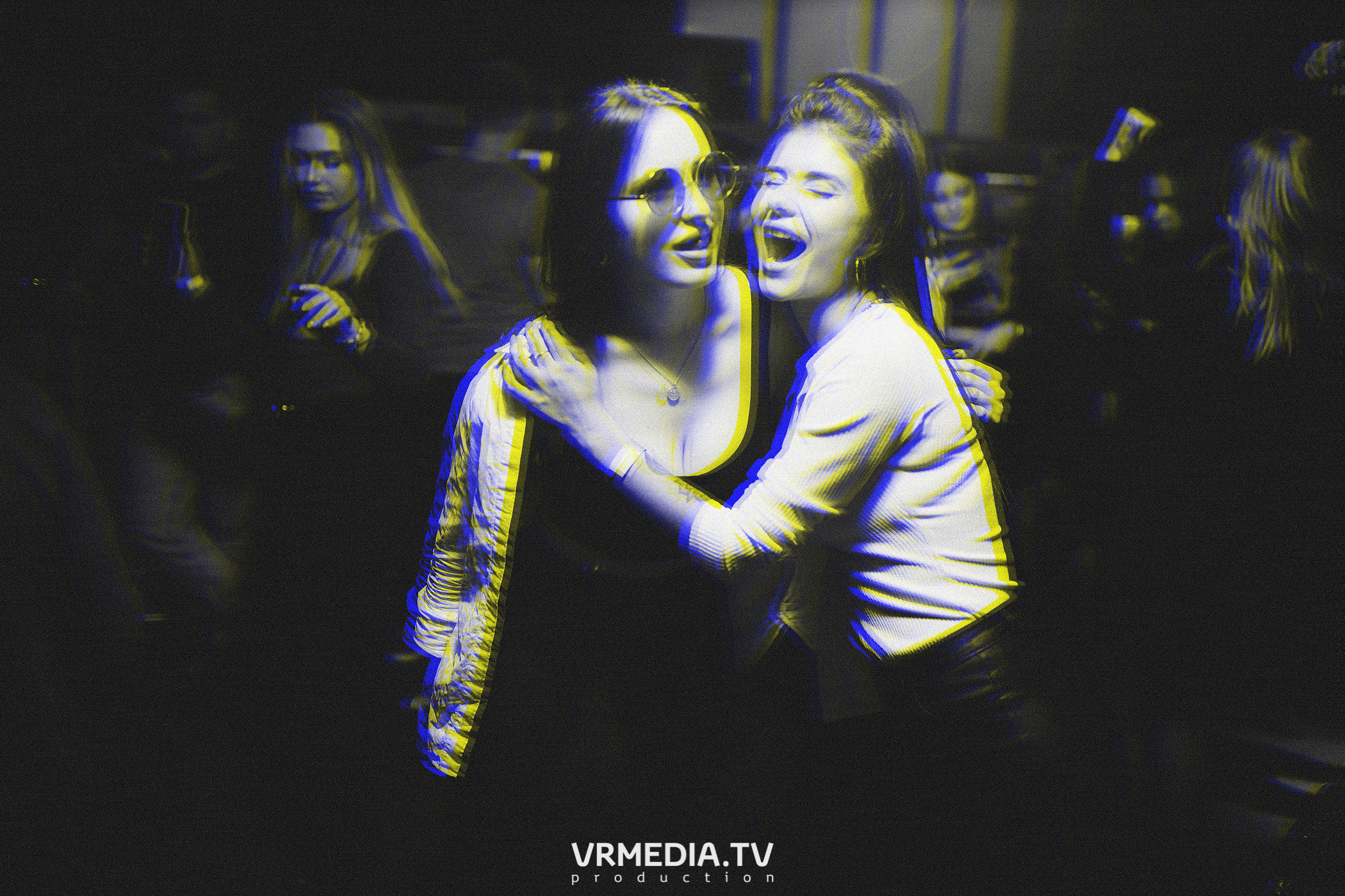 Live Broadcast в ночном клубе «ЭФИР»