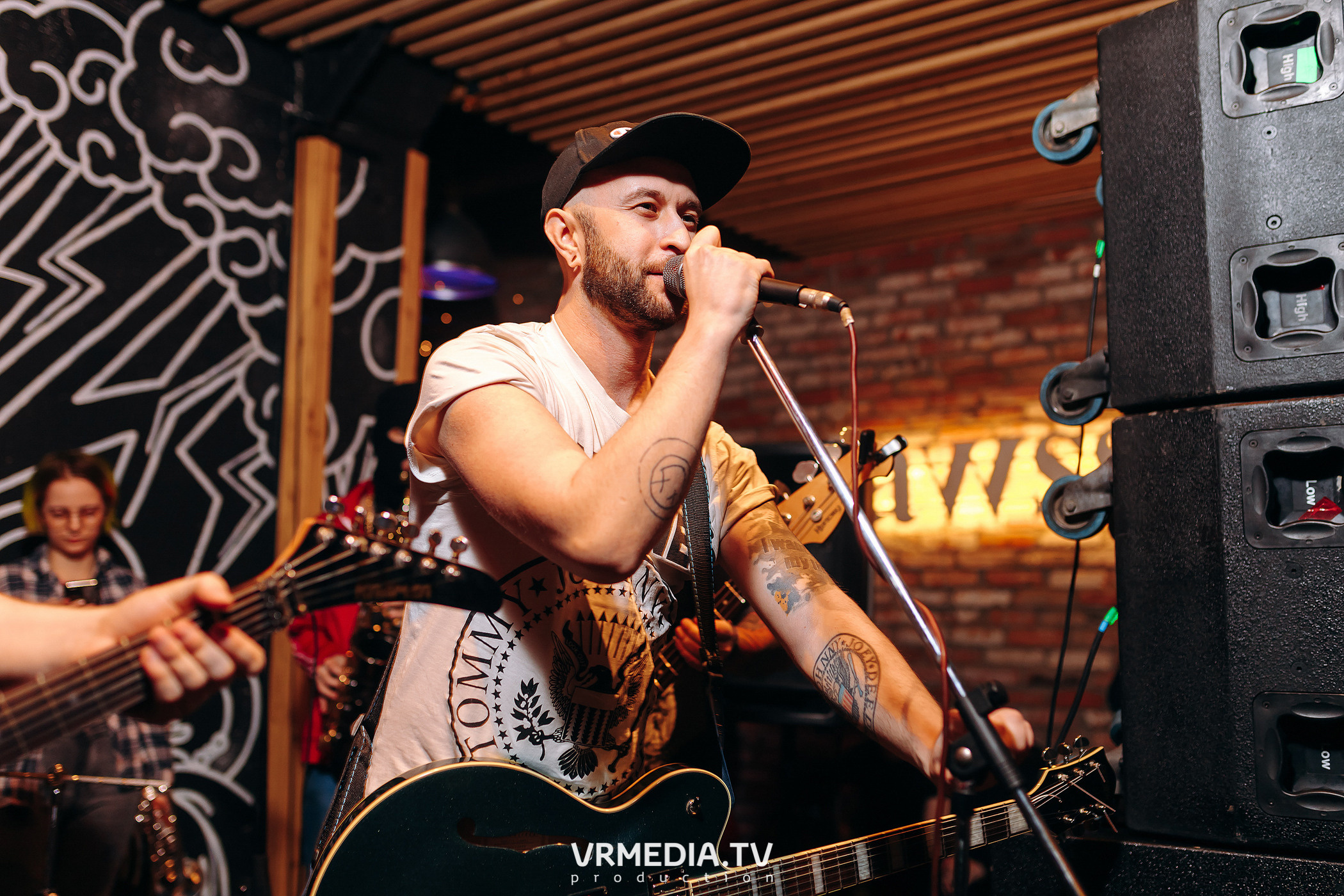 Happy birthday бар «Jawsspot»