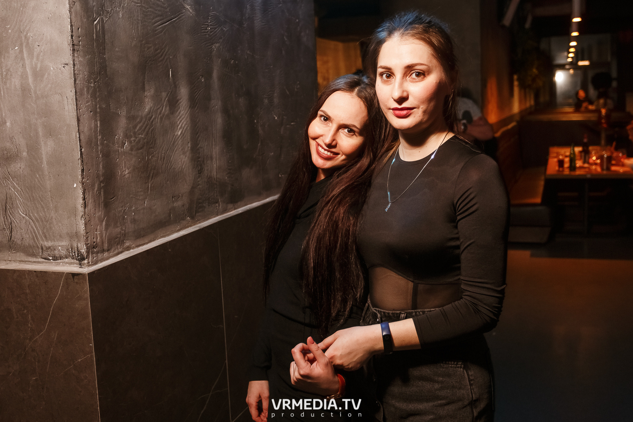 Выходные в баре «DOSKI»