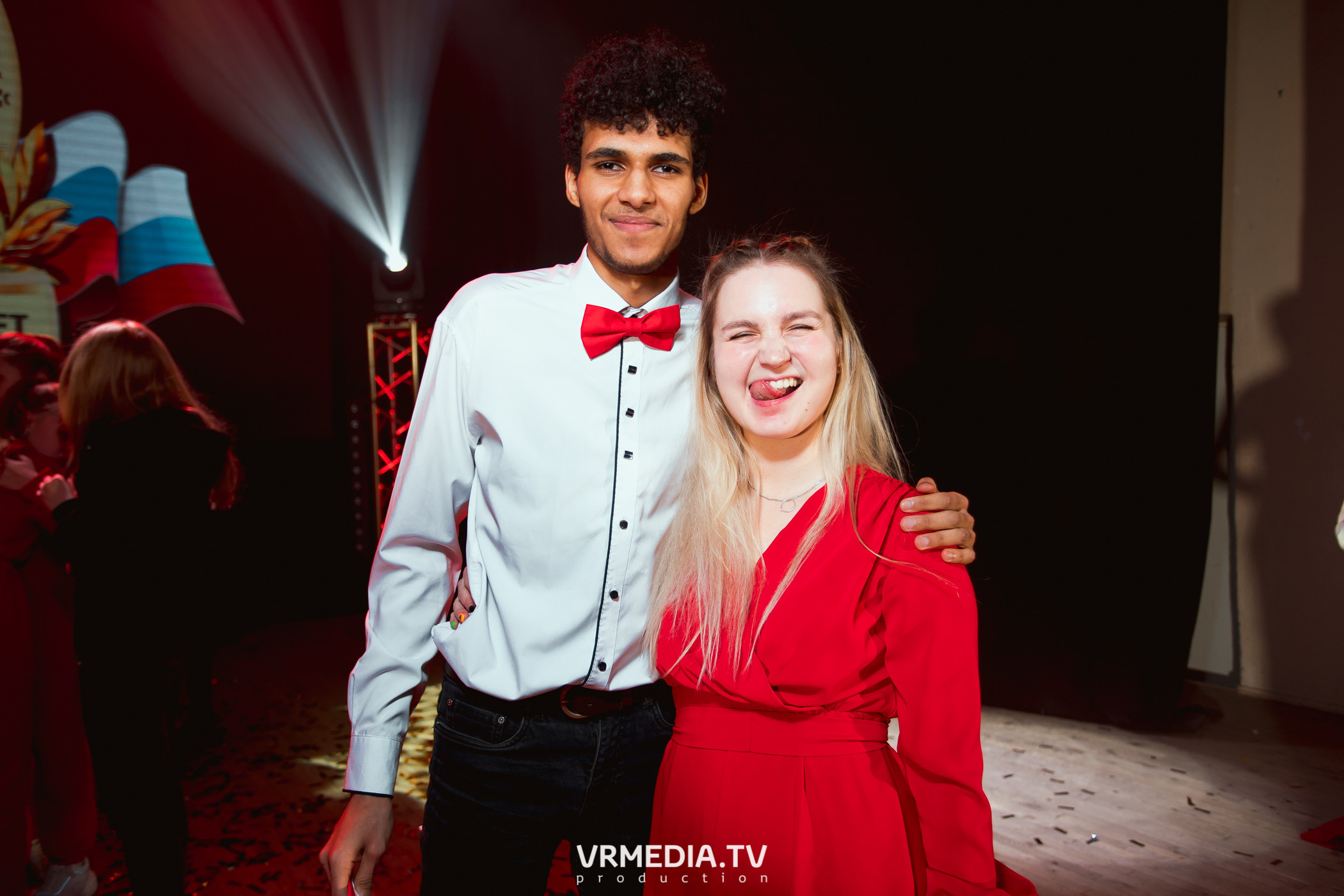 Гала-концерт фестиваля первокурсников «Давай Знакомиться» в КемГМУ