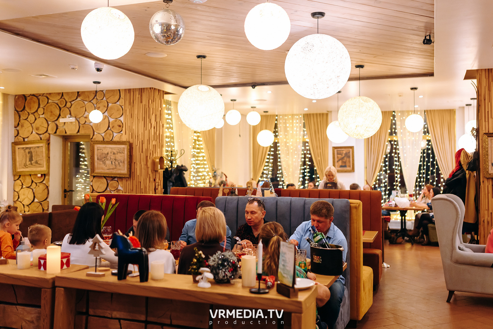 Международный женский день в «Alpen Club»