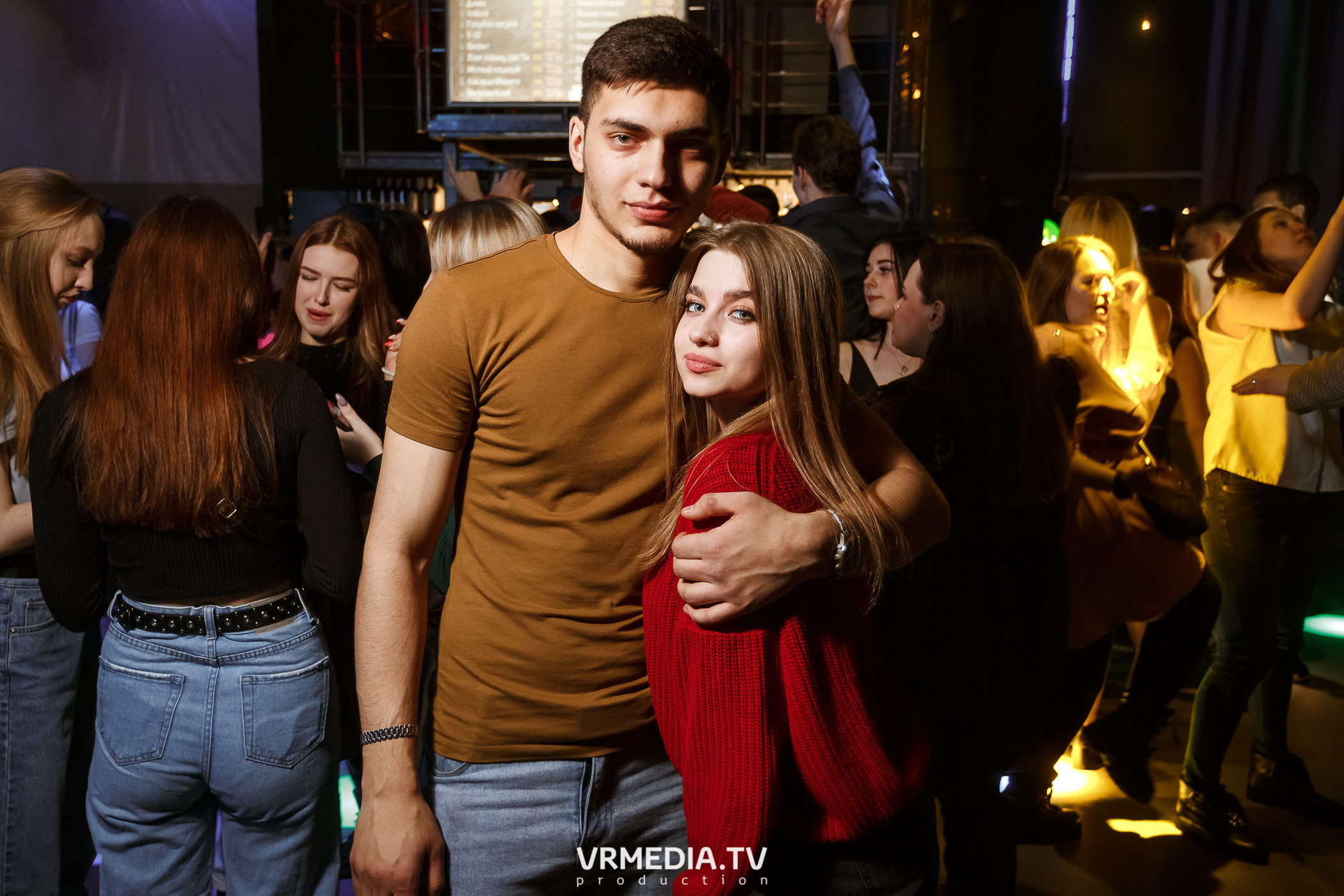 Выходные в баре «DOSKI»