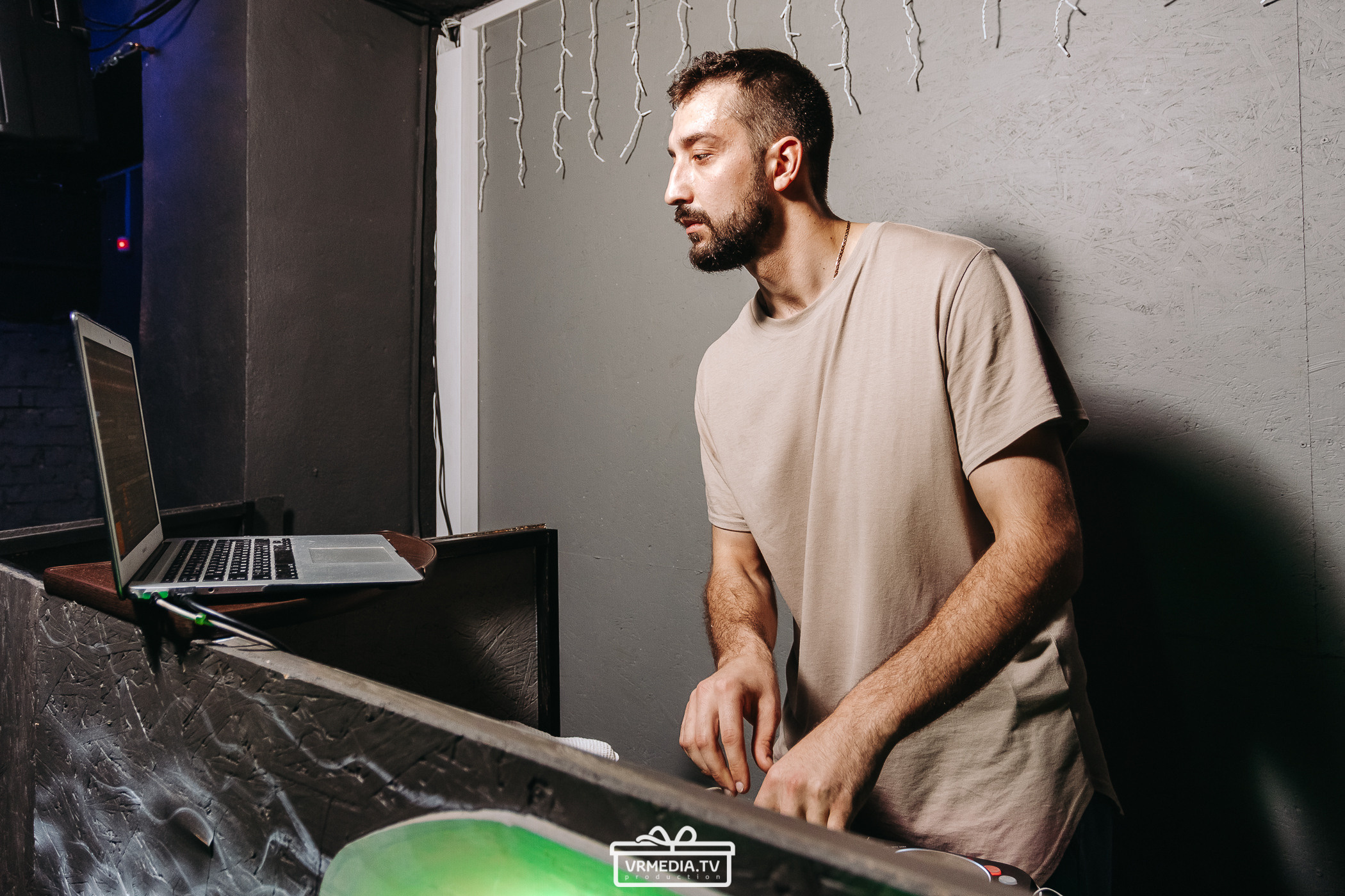 Новогодняя вечеринка в баре «BORODA»