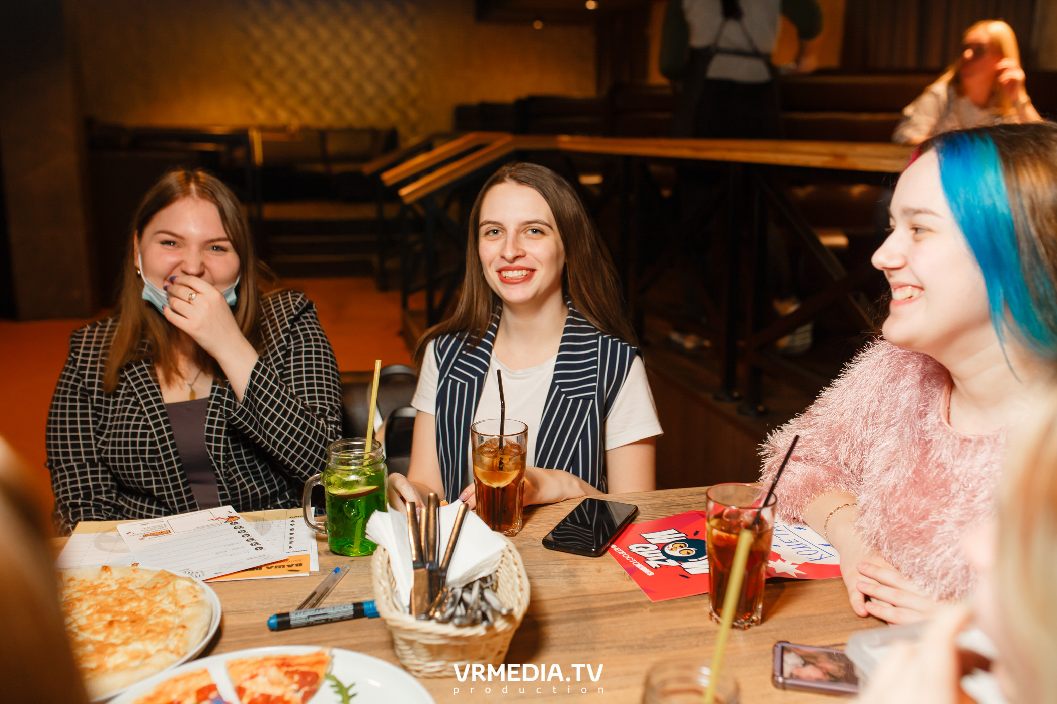 WOW QUIZ в баре «DOSKI»