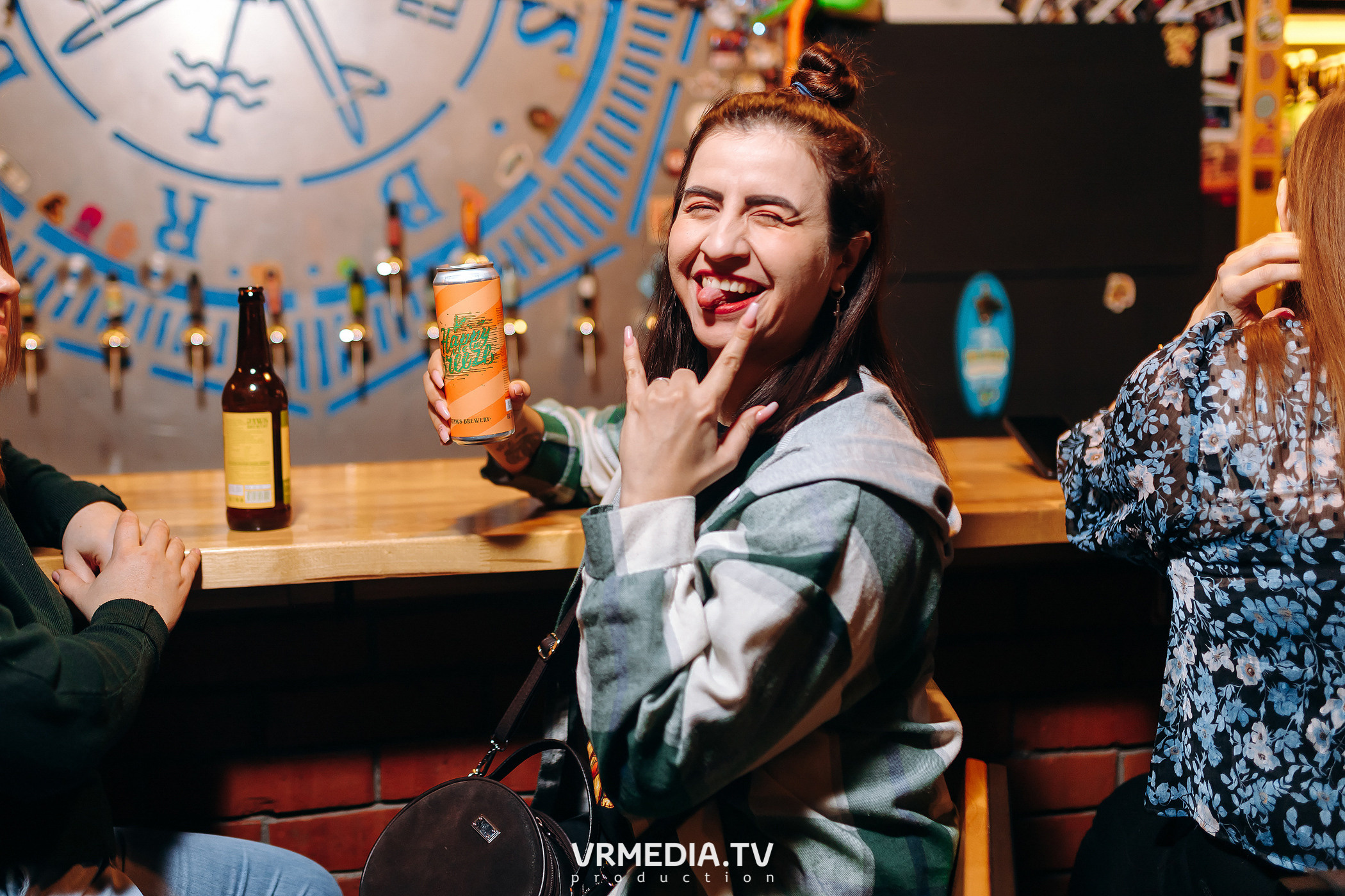 Happy birthday бар «Jawsspot»