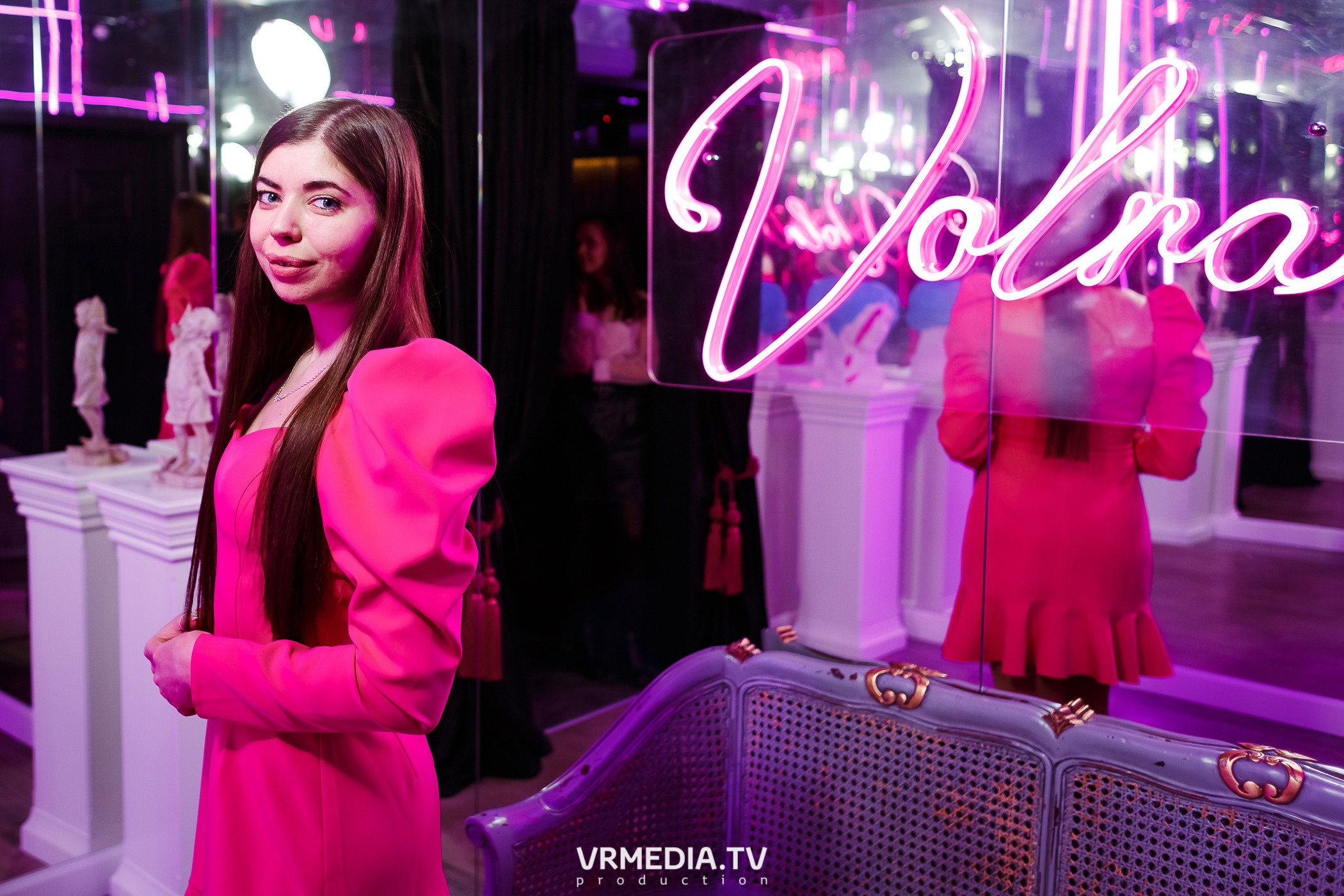 Spring Fever в караоке-баре «Volna»