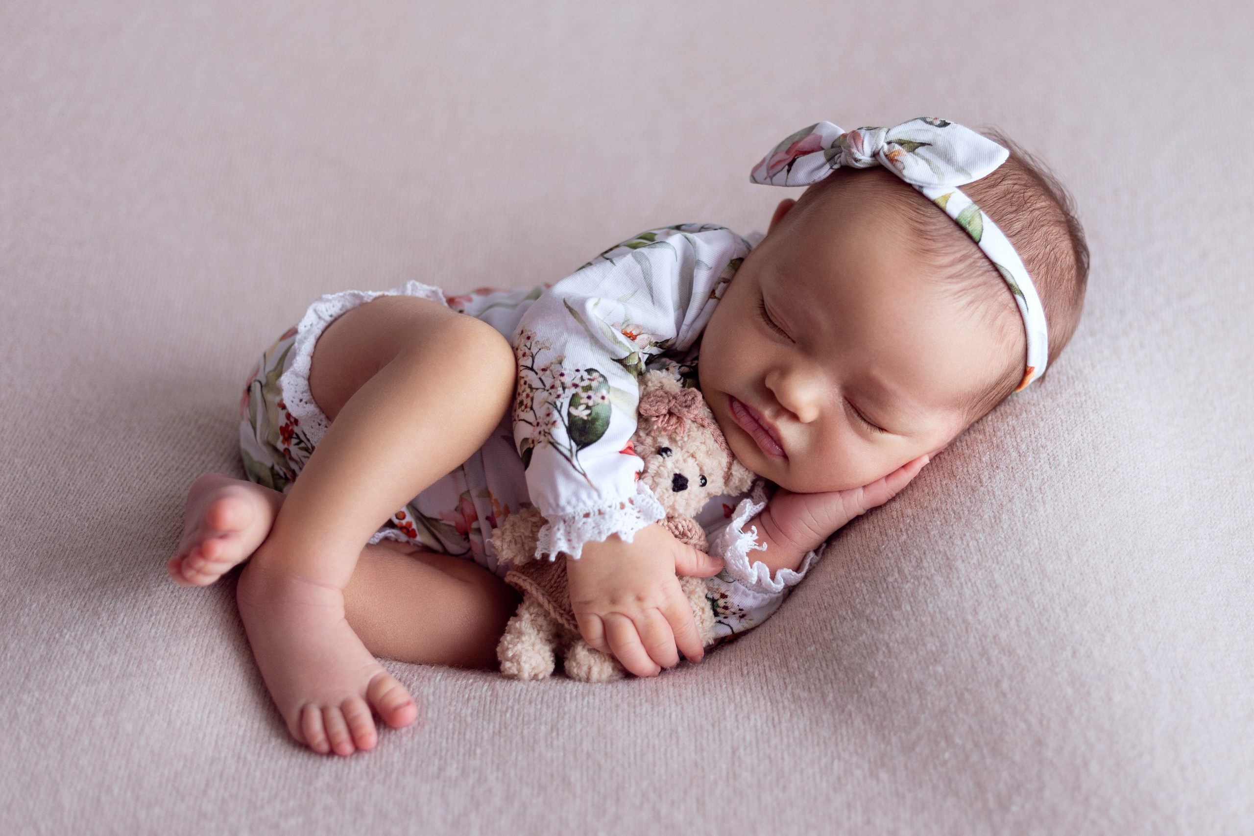 Новорождённые. Фотограф беременных и новорождённых в Краснодаре