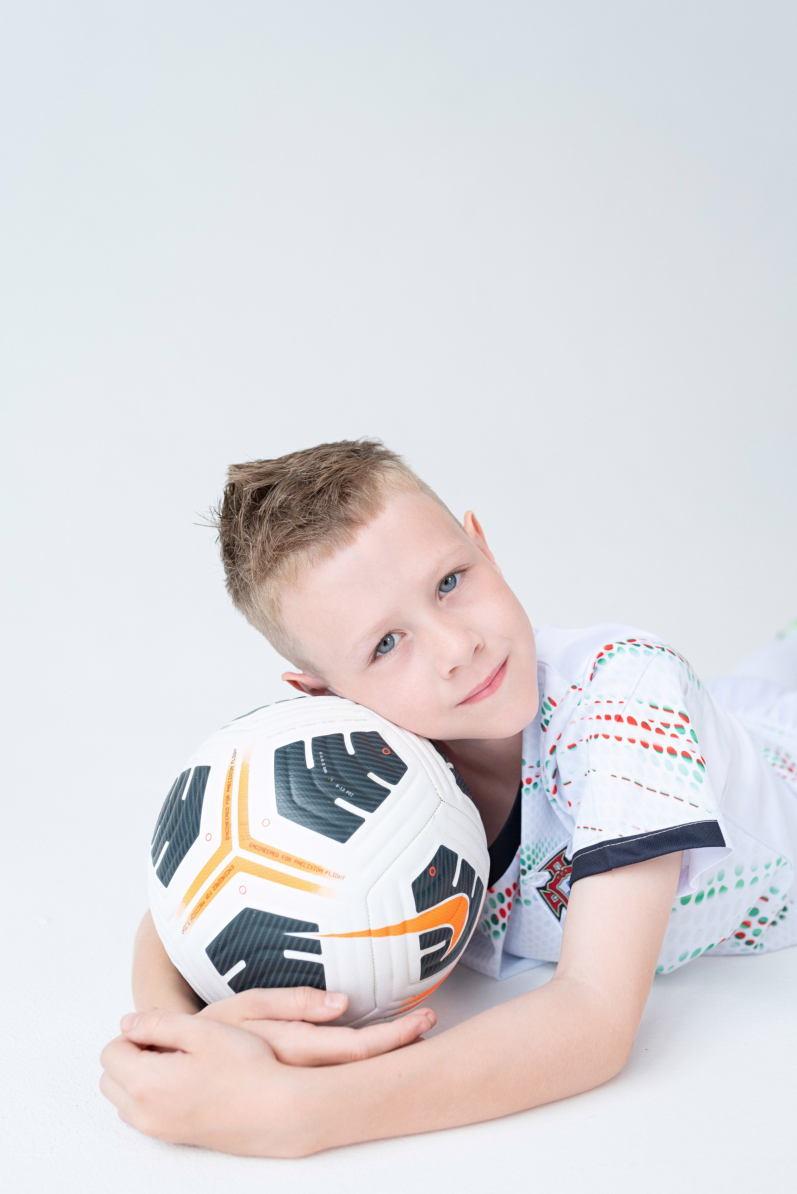 Ярику 7 лет. Детский и семейный фотограф в Сургуте и Нефтеюганске Анна Старцева