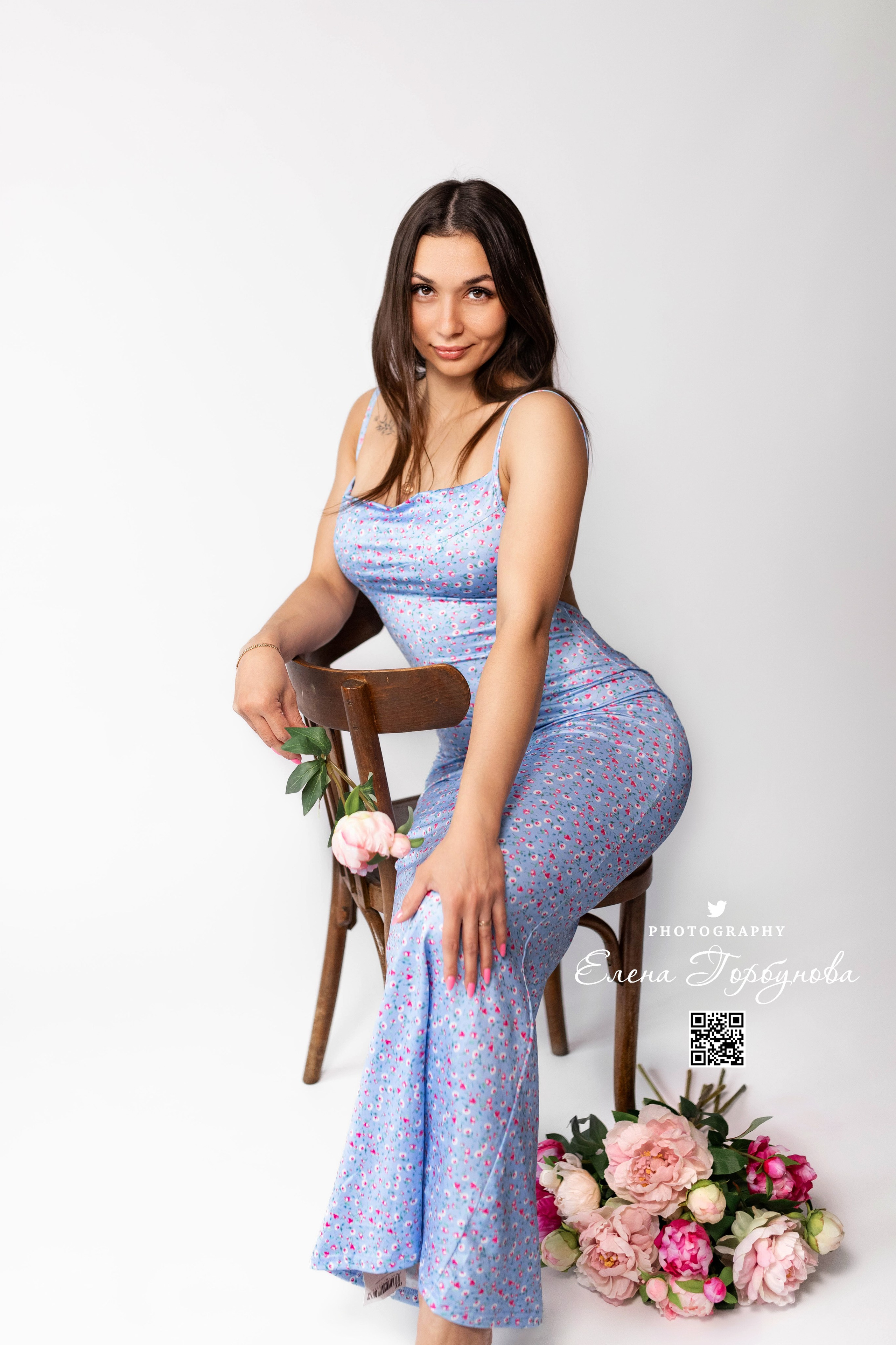 Анастасия в моей студии. Октябрь 2024. Фотограф Пермь. Свадьбы. Семья и дети, школа, д. сад. Фотокниги