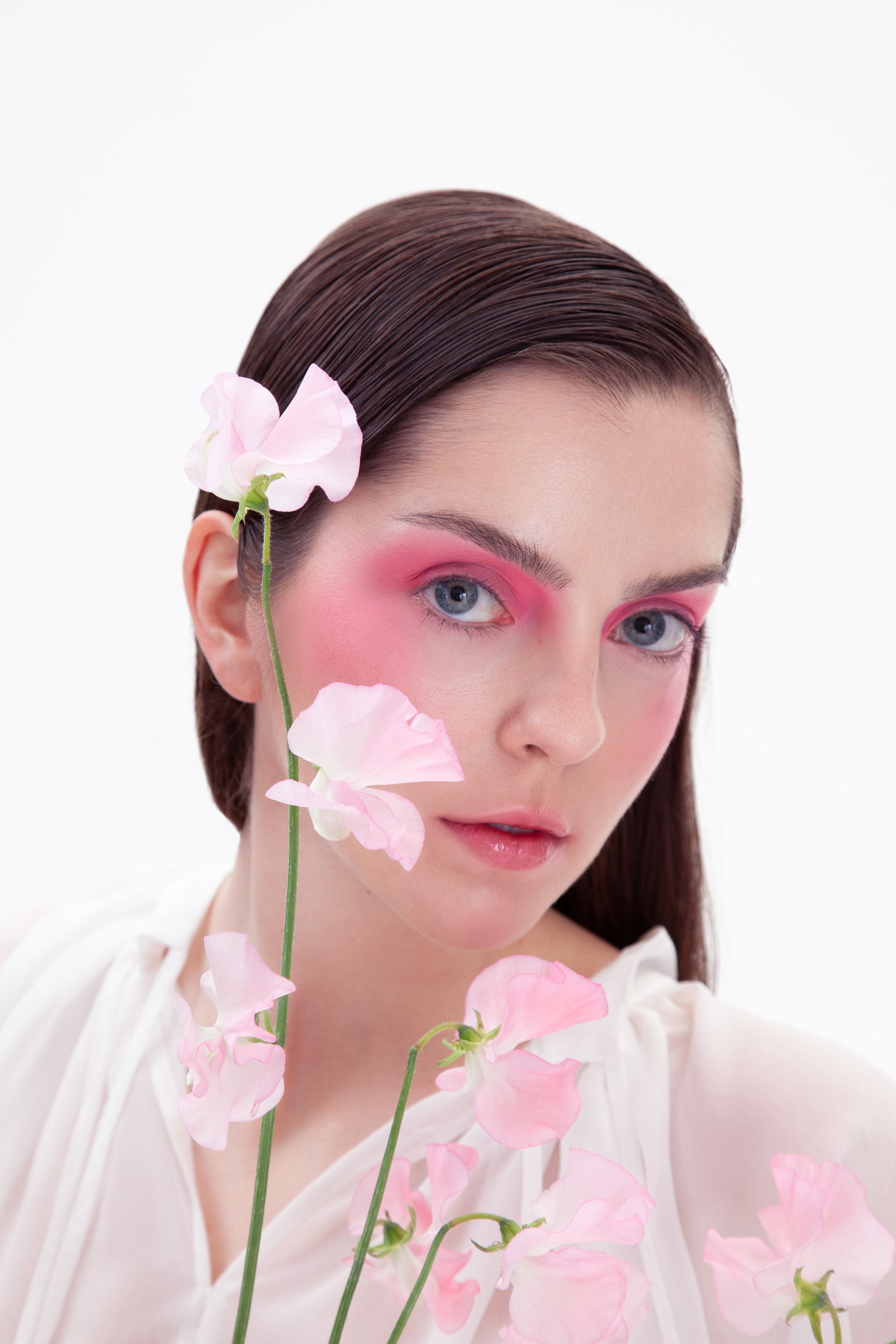 Beauty: Japan spring. Photographer & retoucher
