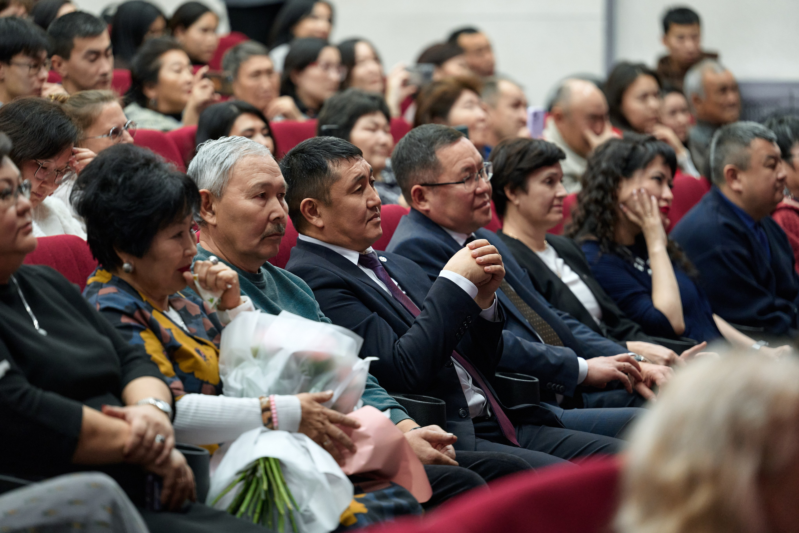 Волки — премьера. Фотограф Опыт Качество Скорость Горный Алтай Барнаул