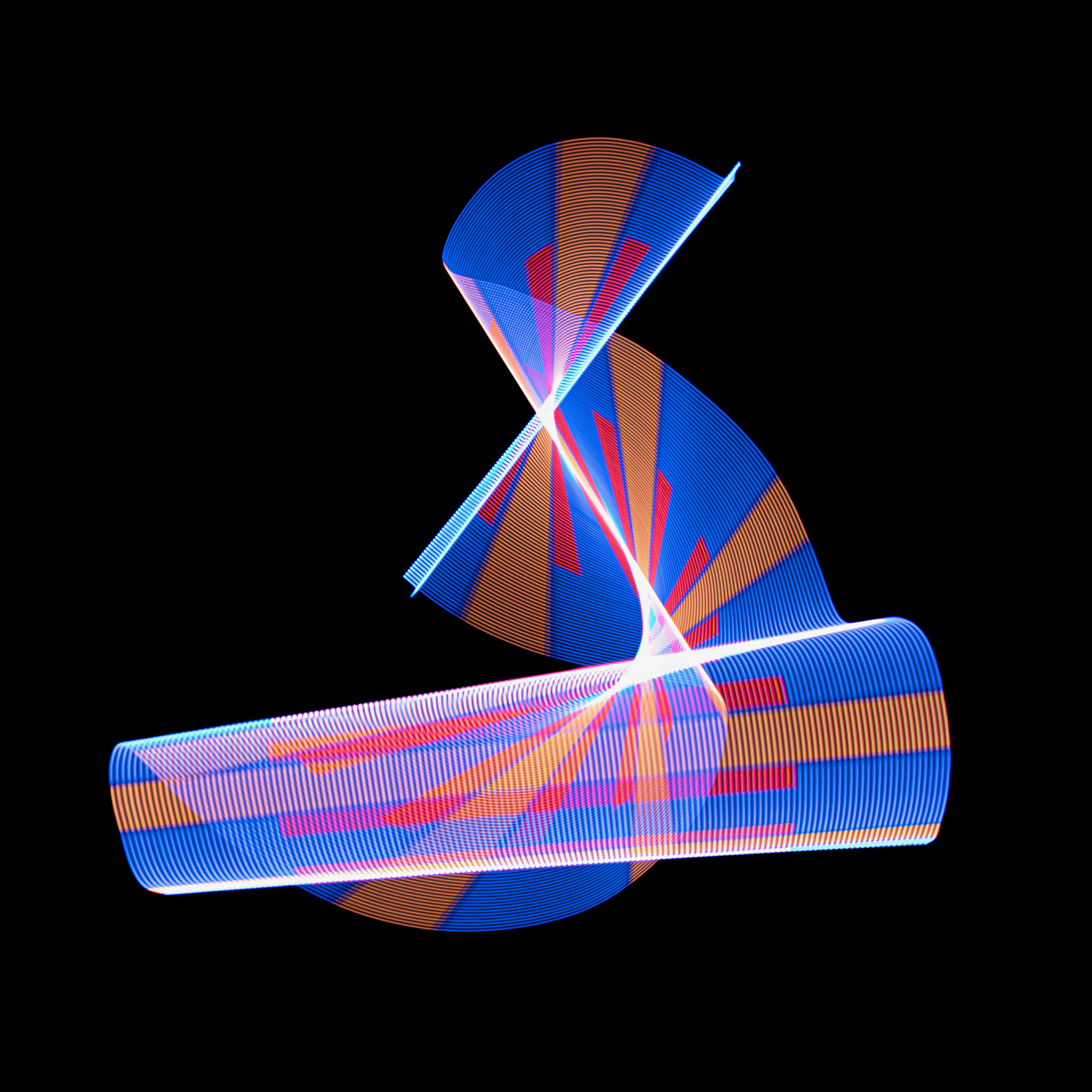 Рисование светом. Скульптуры из воды Сергея Толмачева