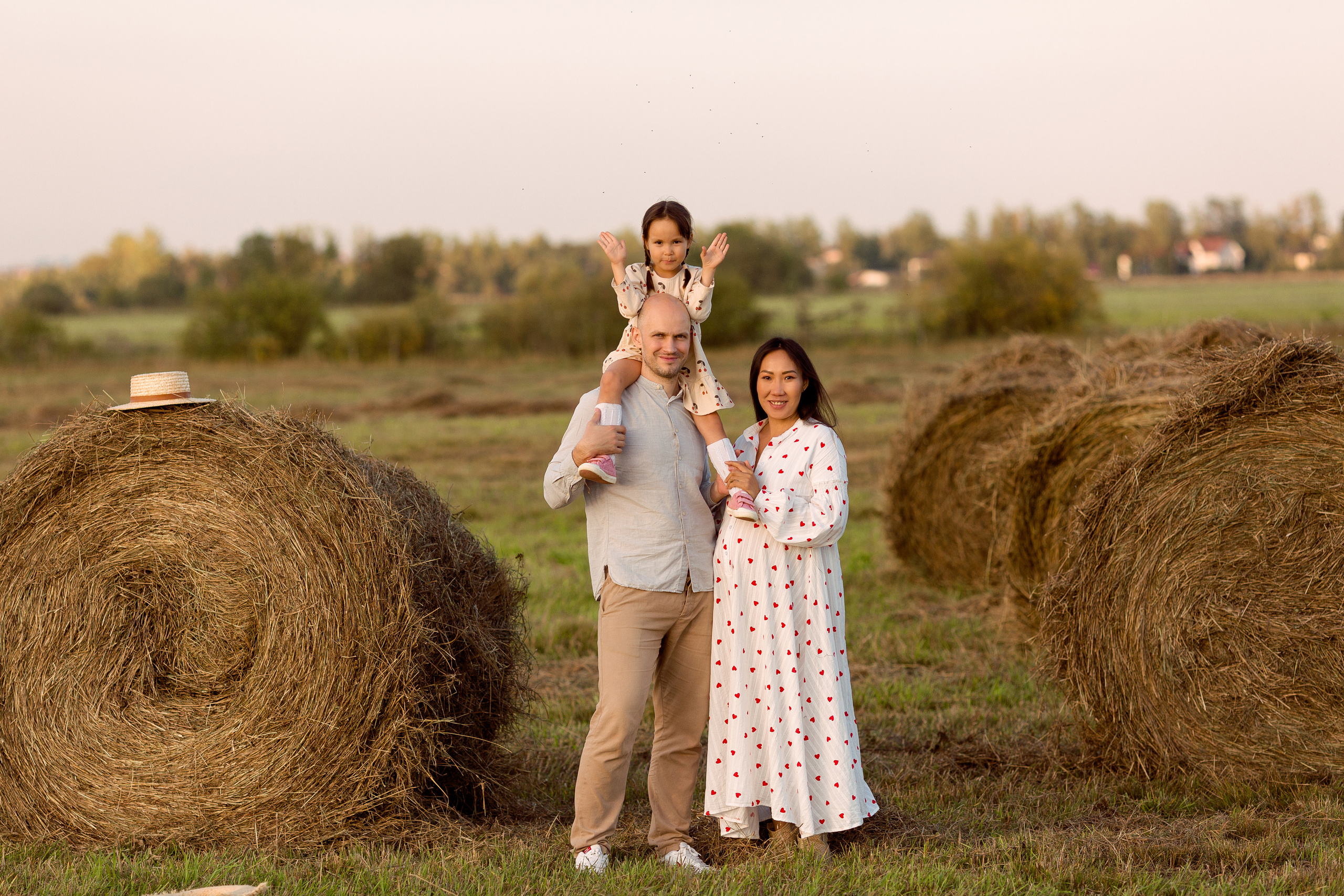 Прогулка в полях. Свадебный и семейный фотограф Спб Бошман Ирина