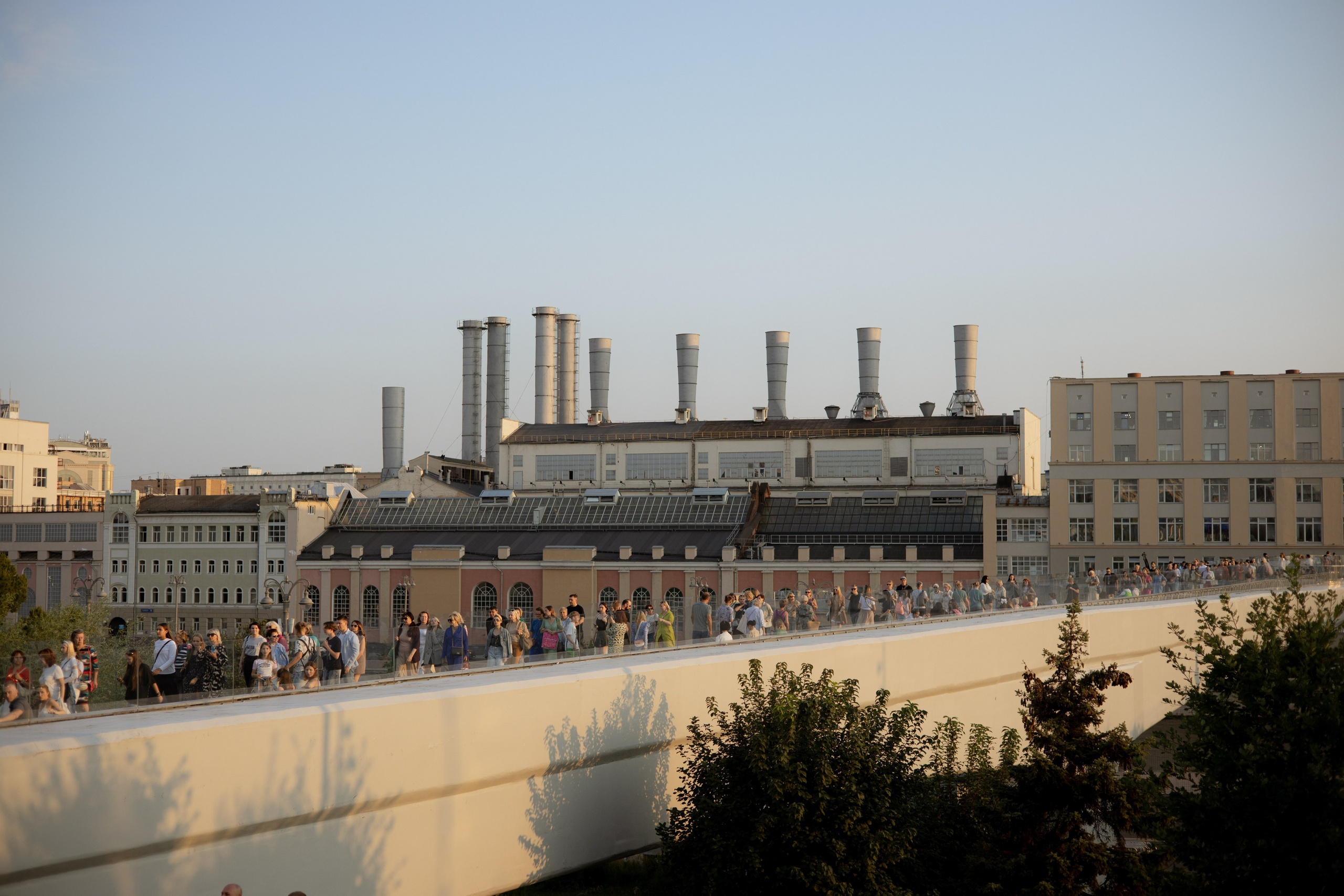 Модный показ. Парящий мост. Оформление свадеб, декор свадеб Вера Маркова, Москва