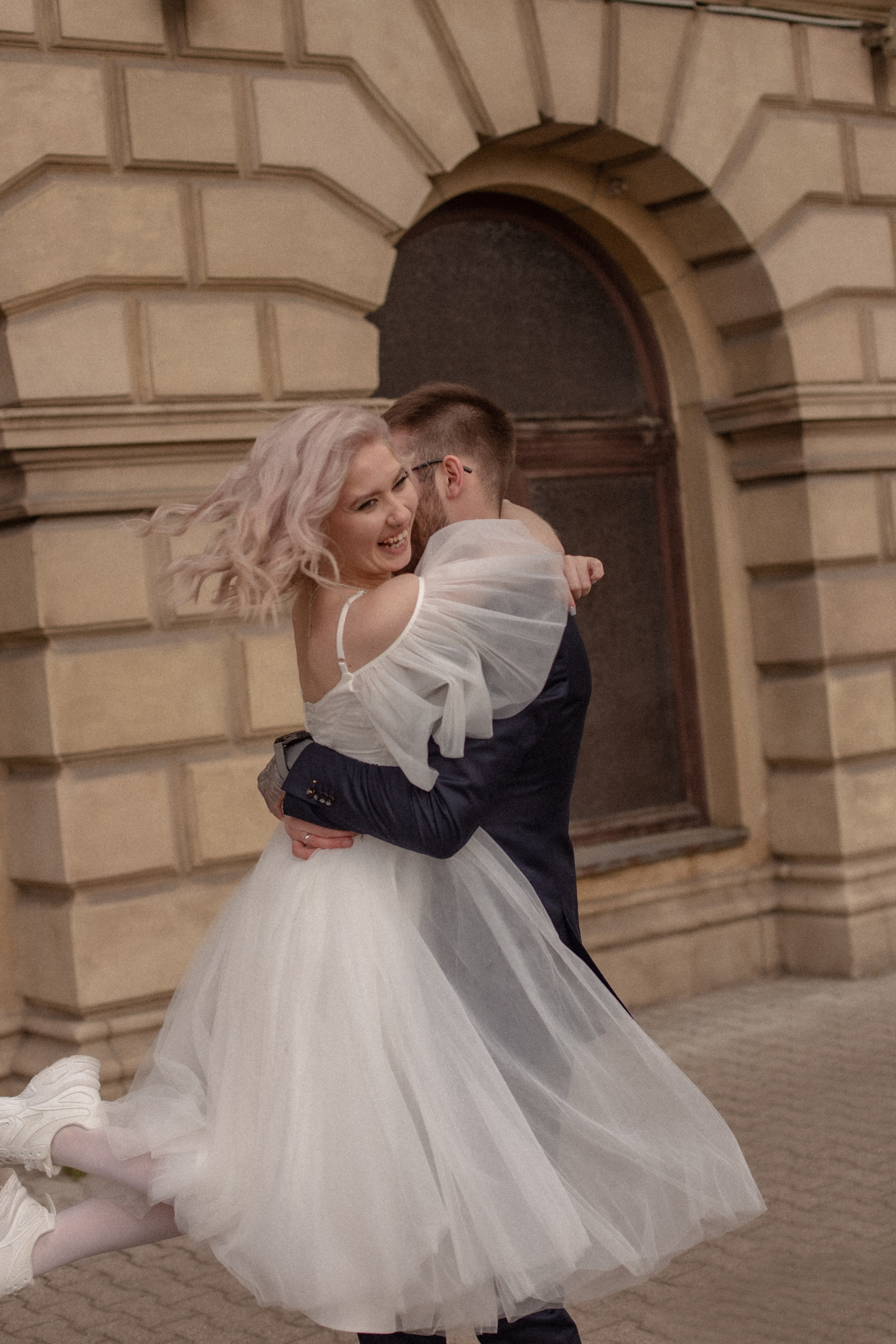 Максим и Александра. Биржевой сквер. Фотограф в Калининграде Решетникова Алина